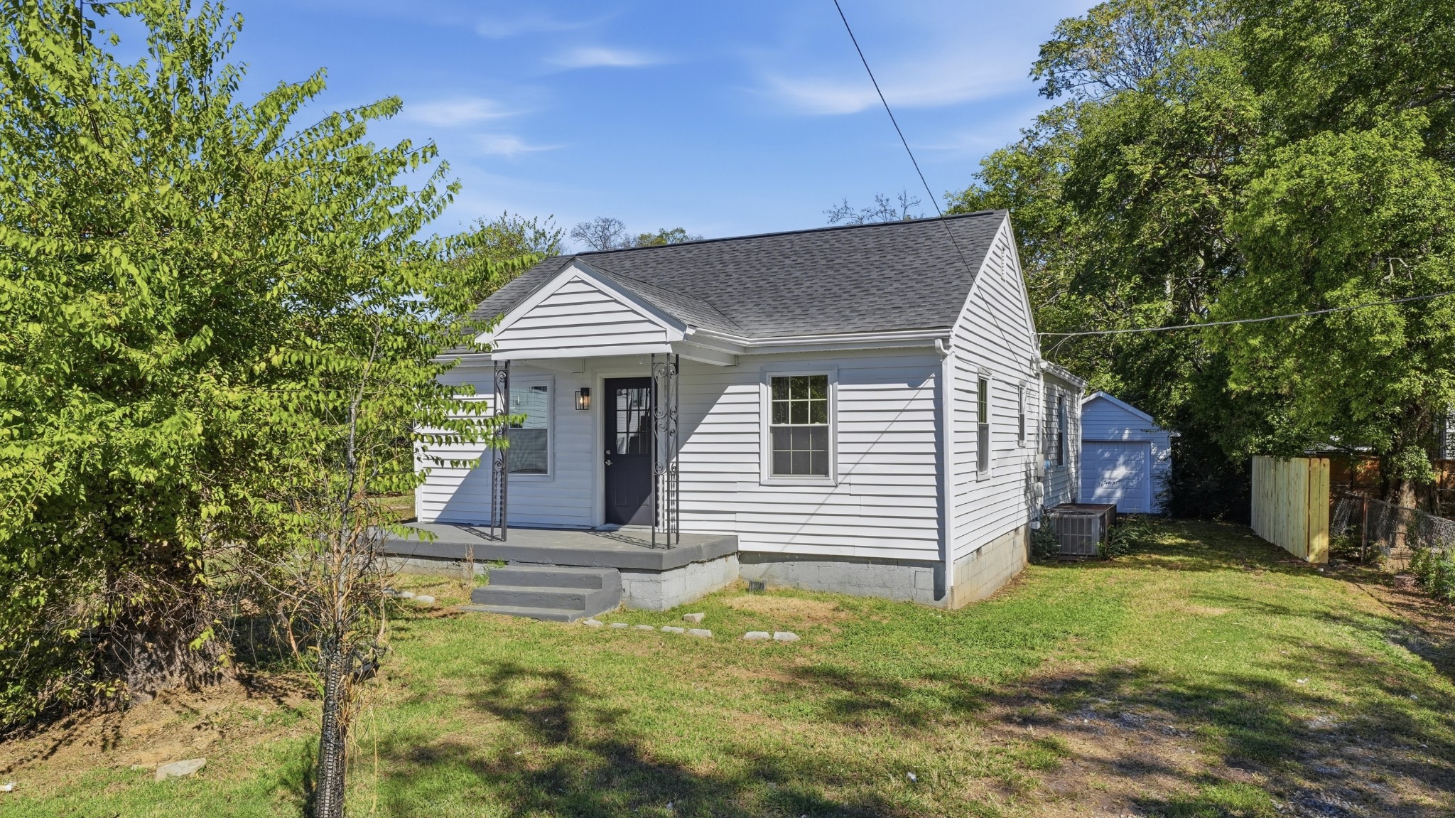 3208 Hydes Ferry Rd