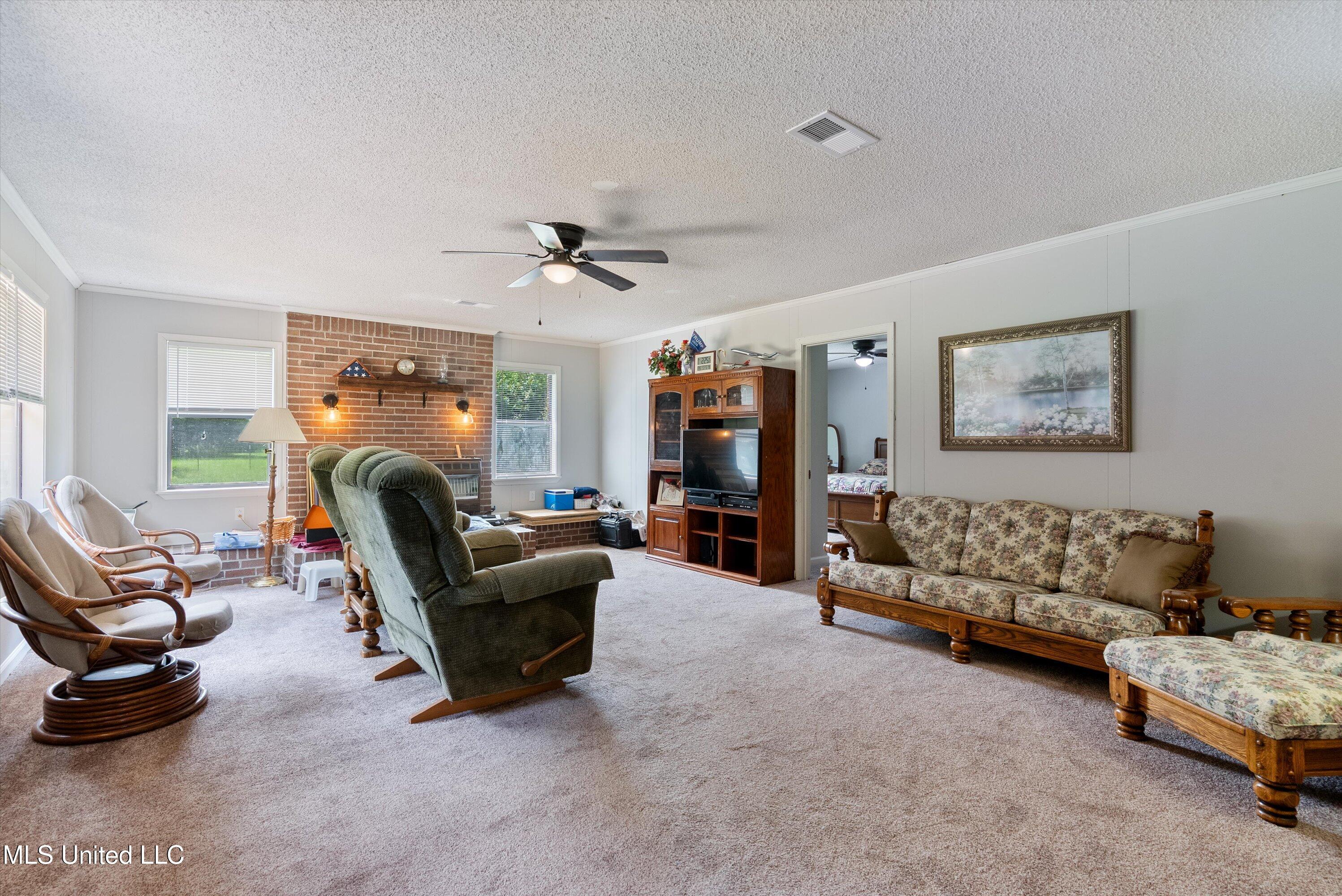 5953 Highway 311