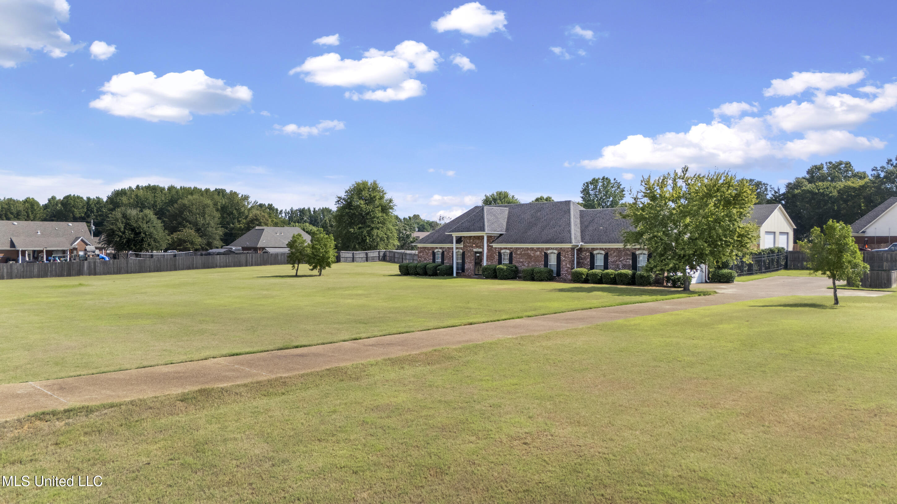 1958 W Lamar Place