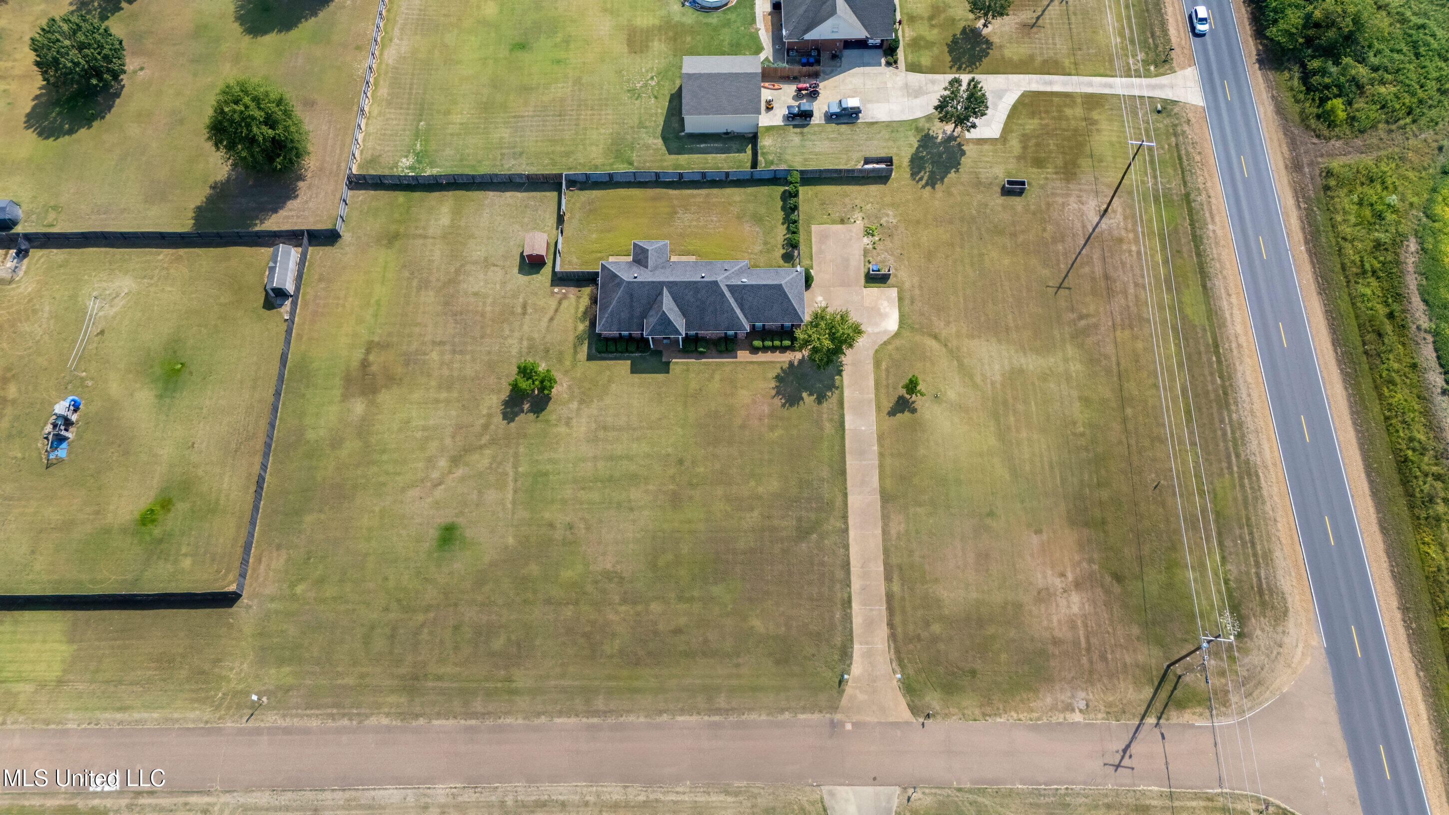 1958 W Lamar Place
