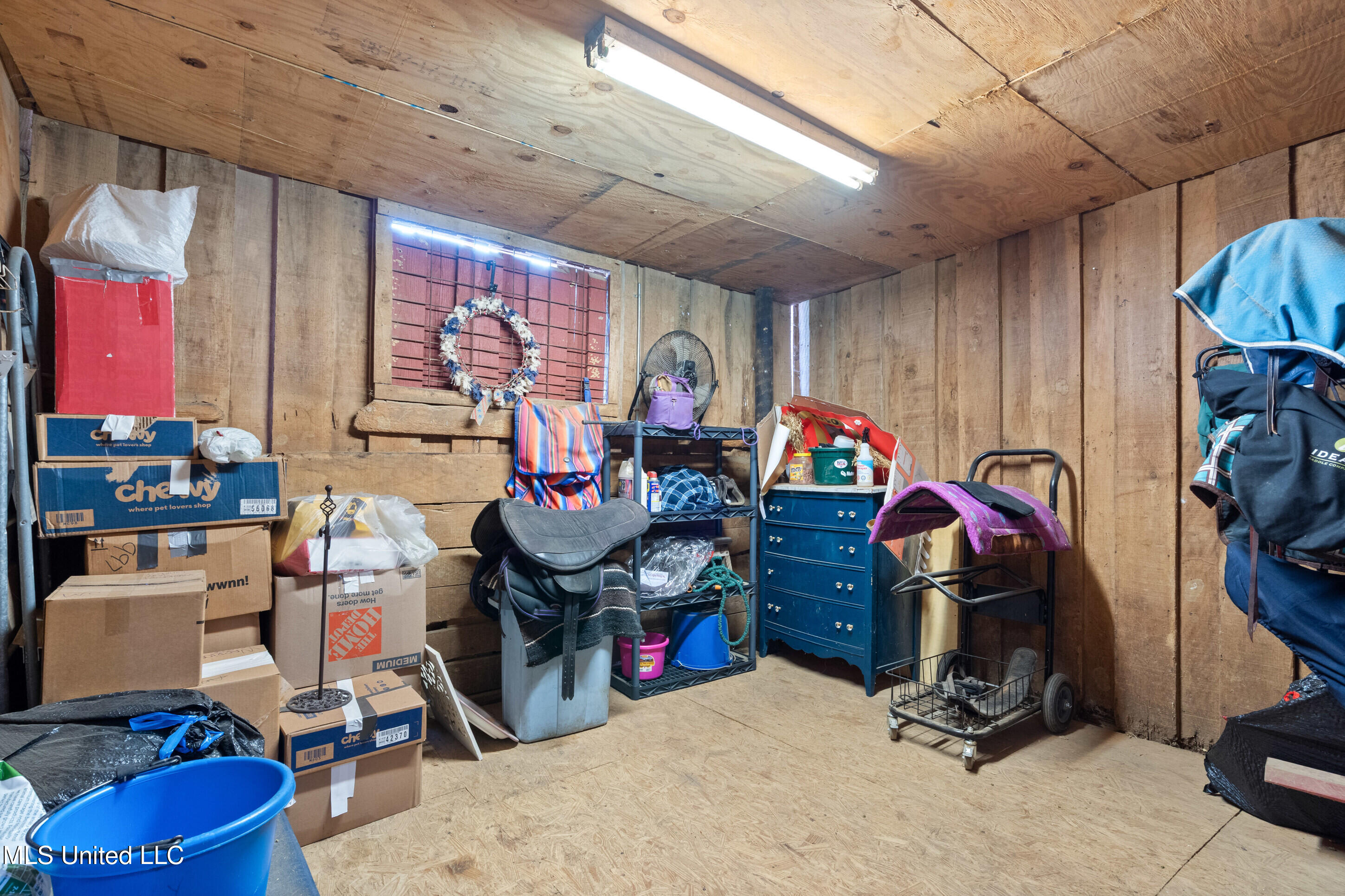 9142 Mineral Wells Road