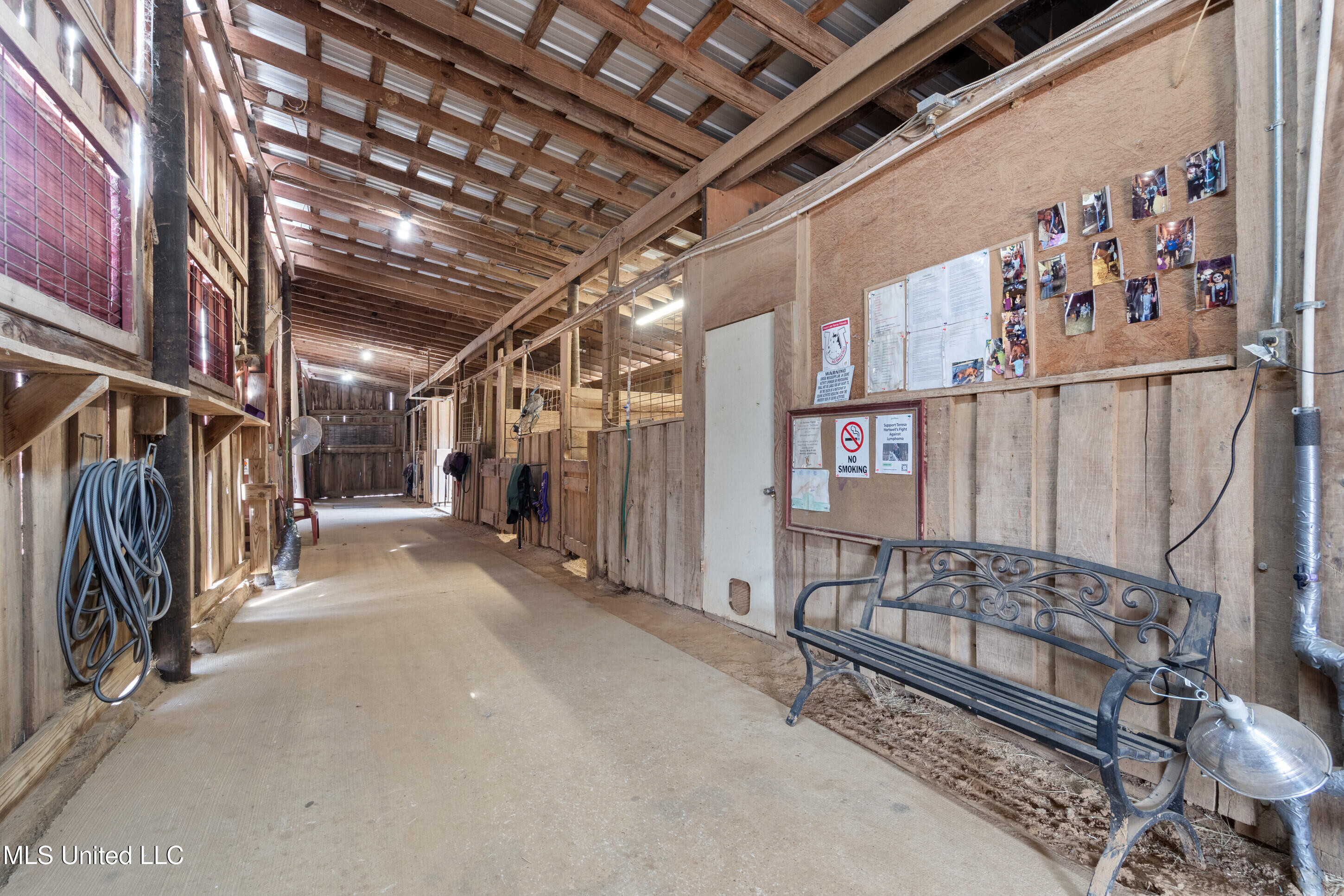 9142 Mineral Wells Road
