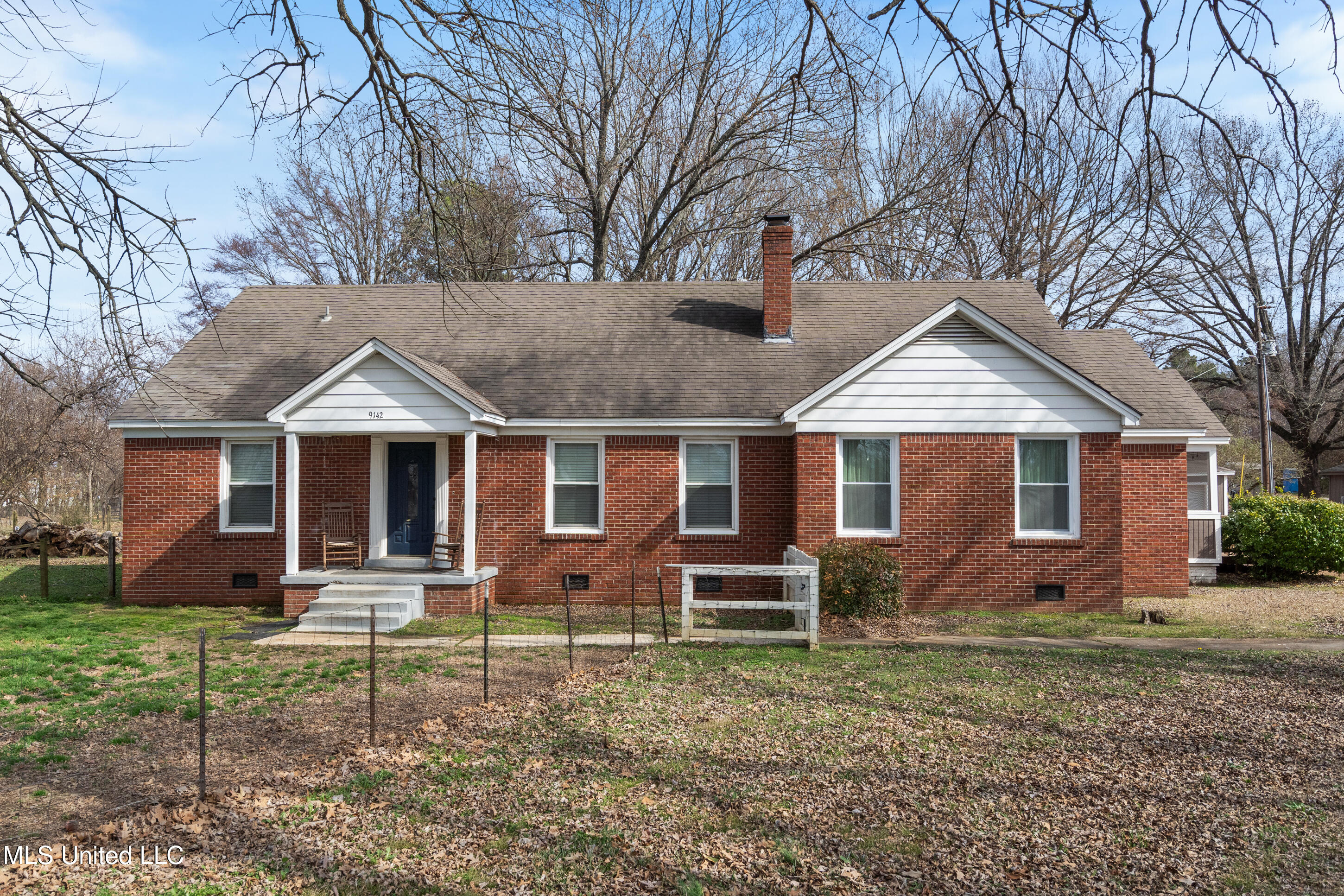 9142 Mineral Wells Road