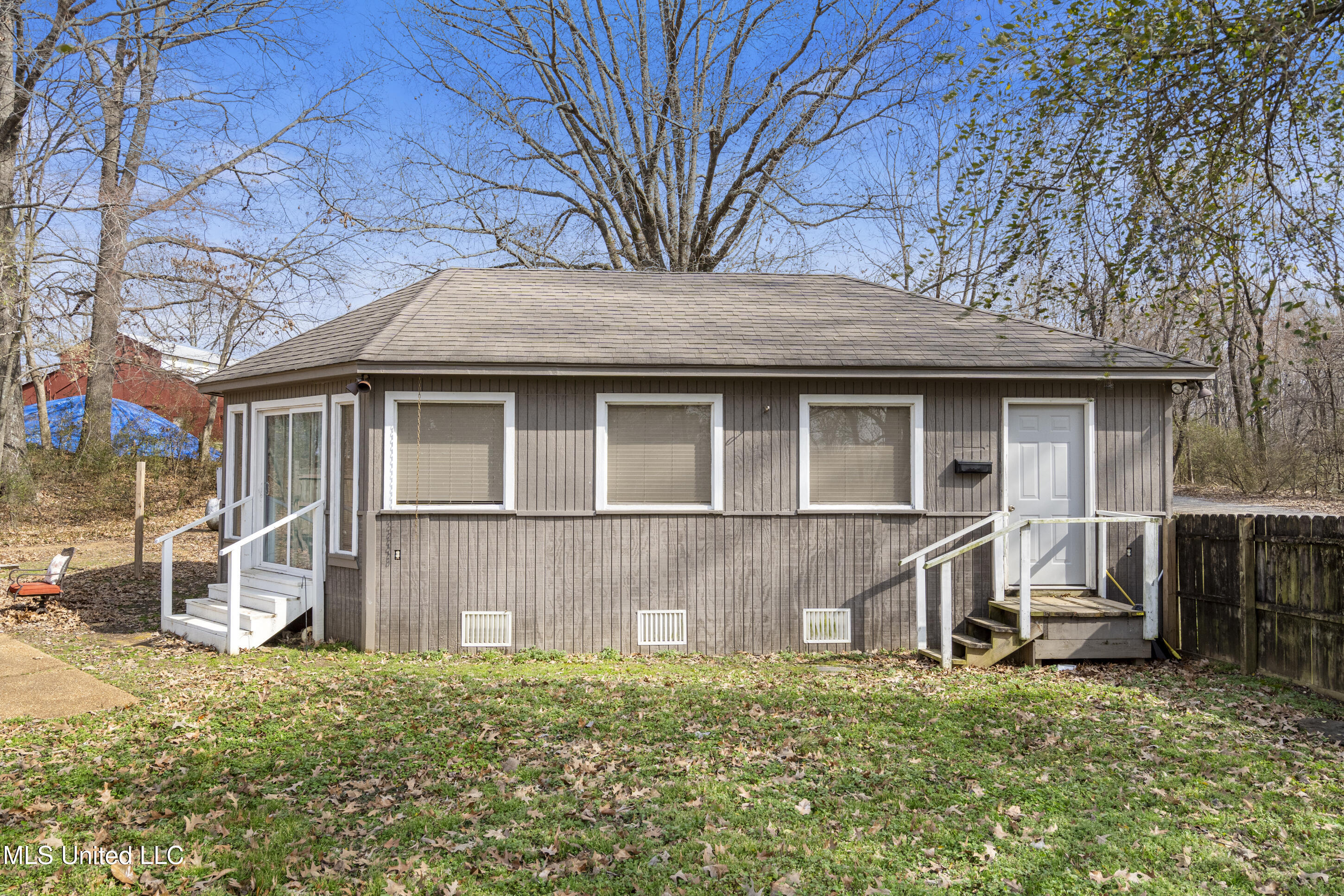 00 Mineral Wells Road