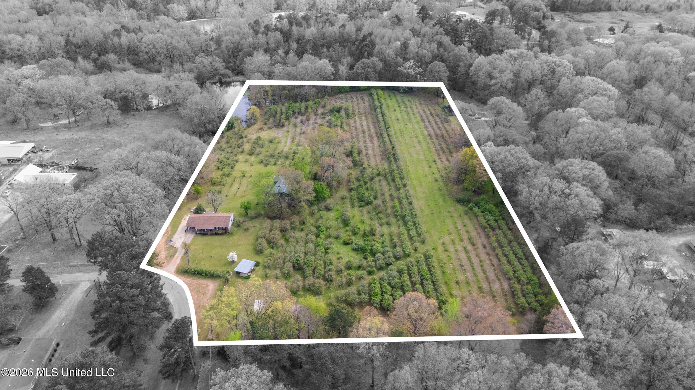 400 Pioneer Village Road