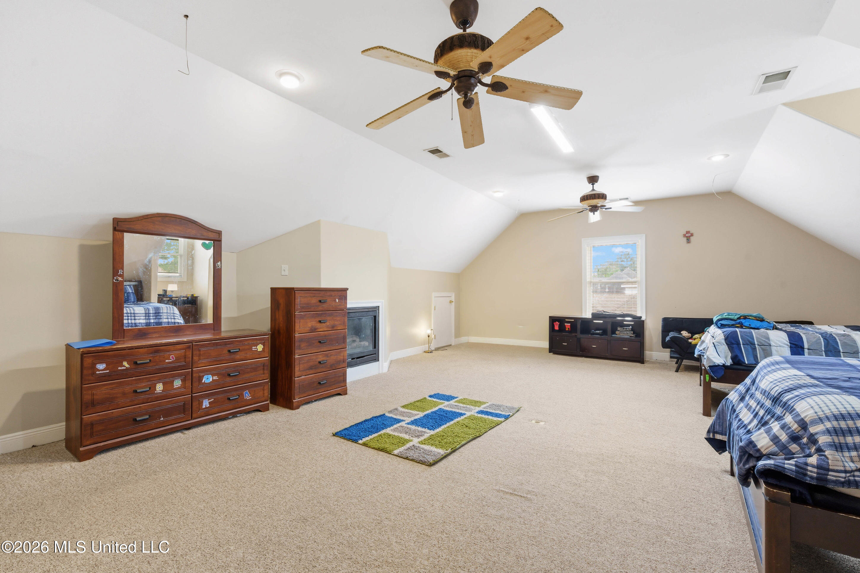 5294 Meadow Pointe Drive