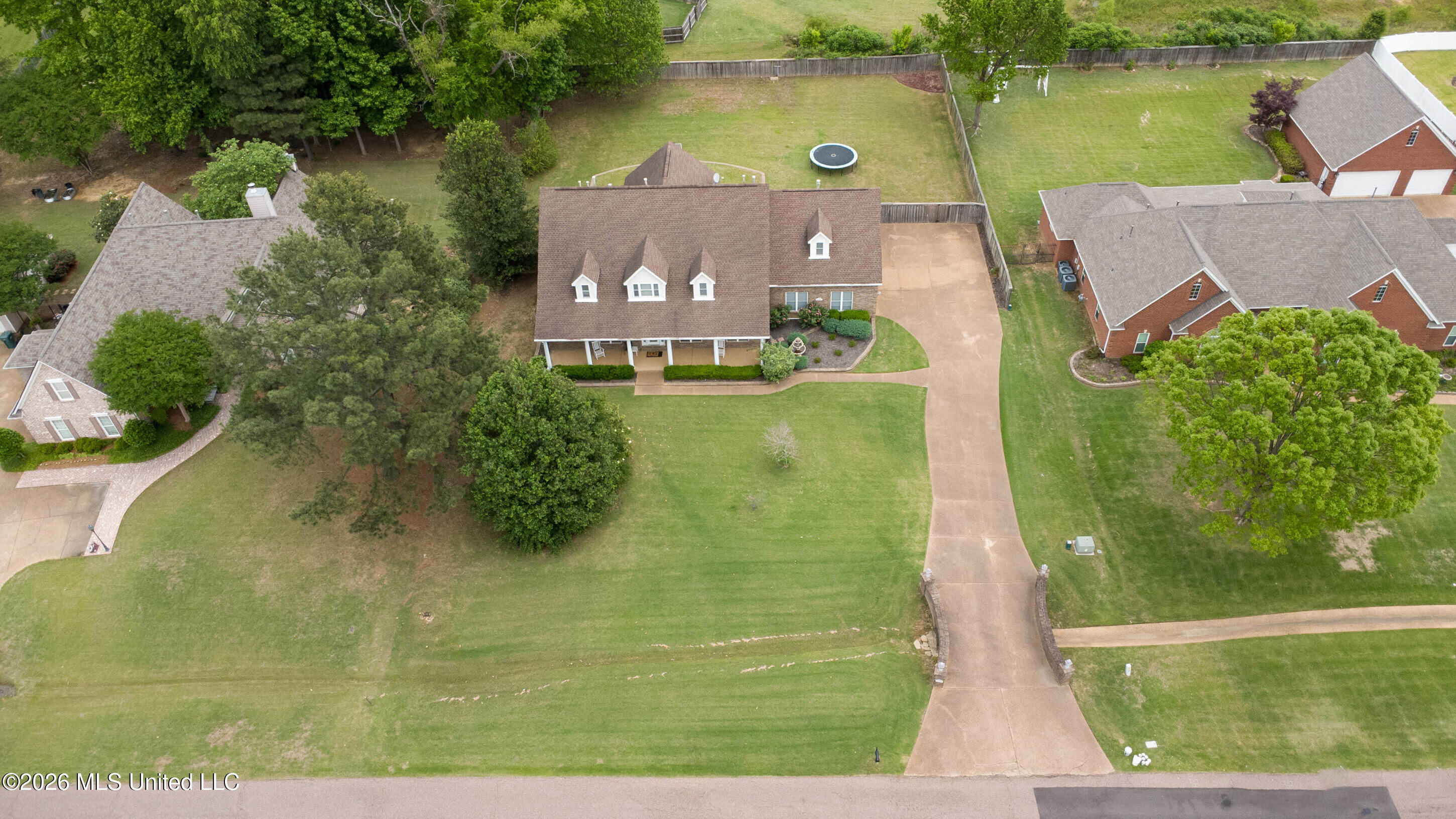 5294 Meadow Pointe Drive