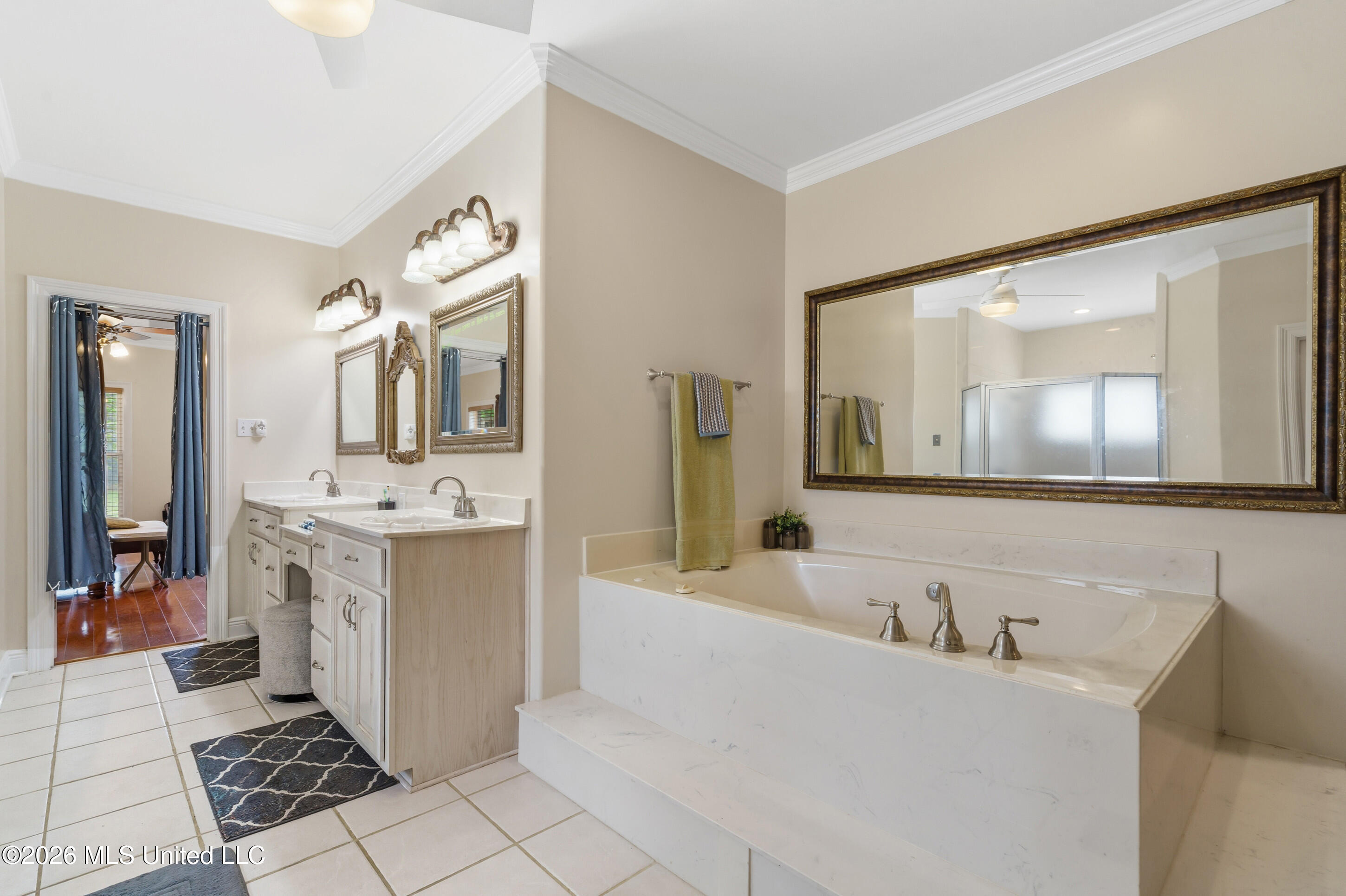5294 Meadow Pointe Drive
