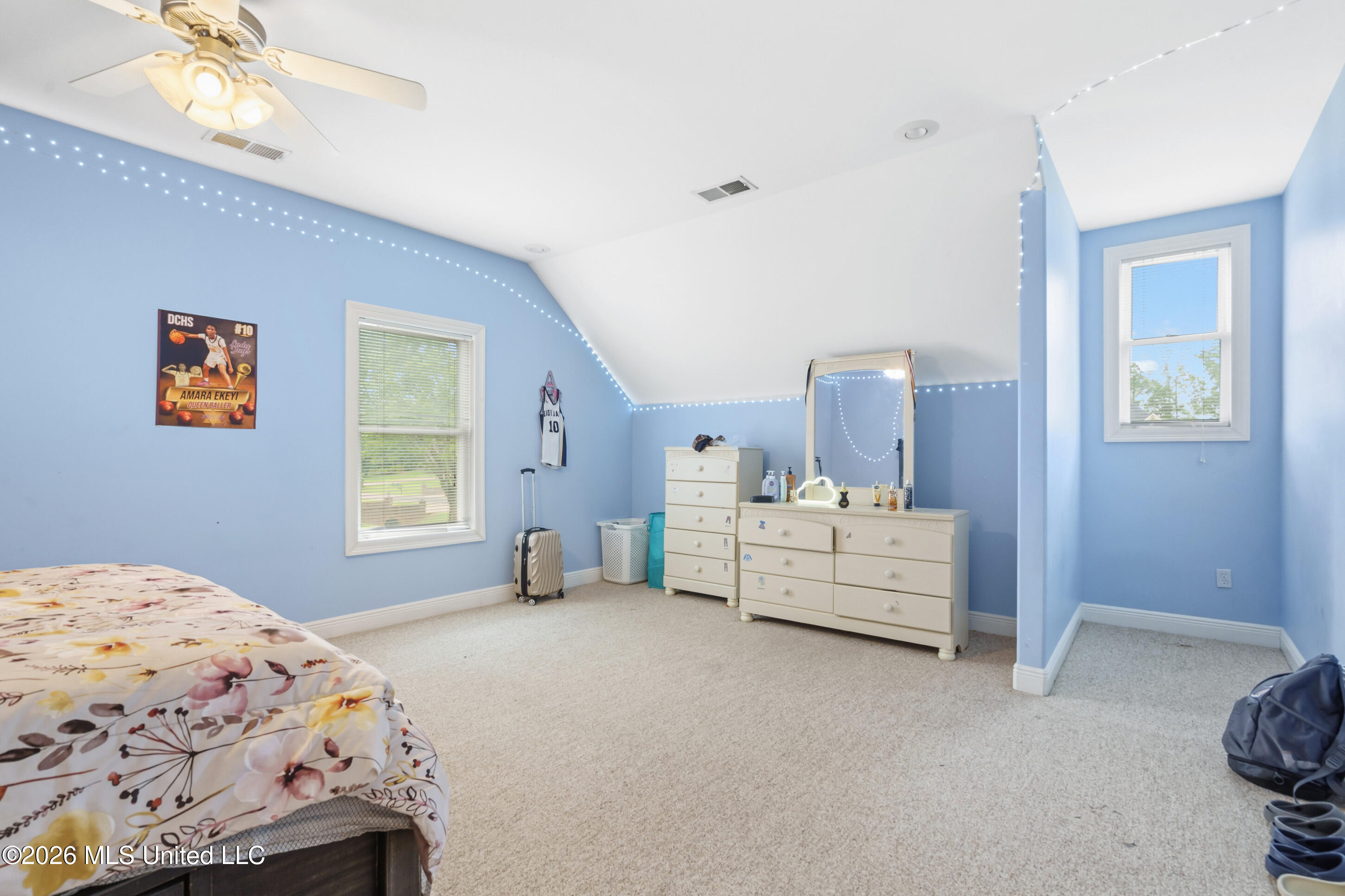 5294 Meadow Pointe Drive