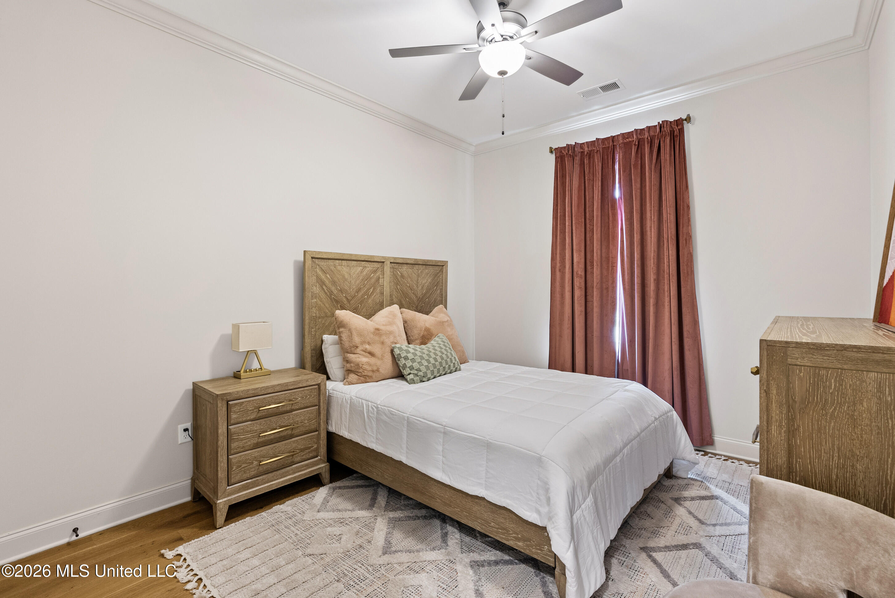 1005 Big Oak Cove