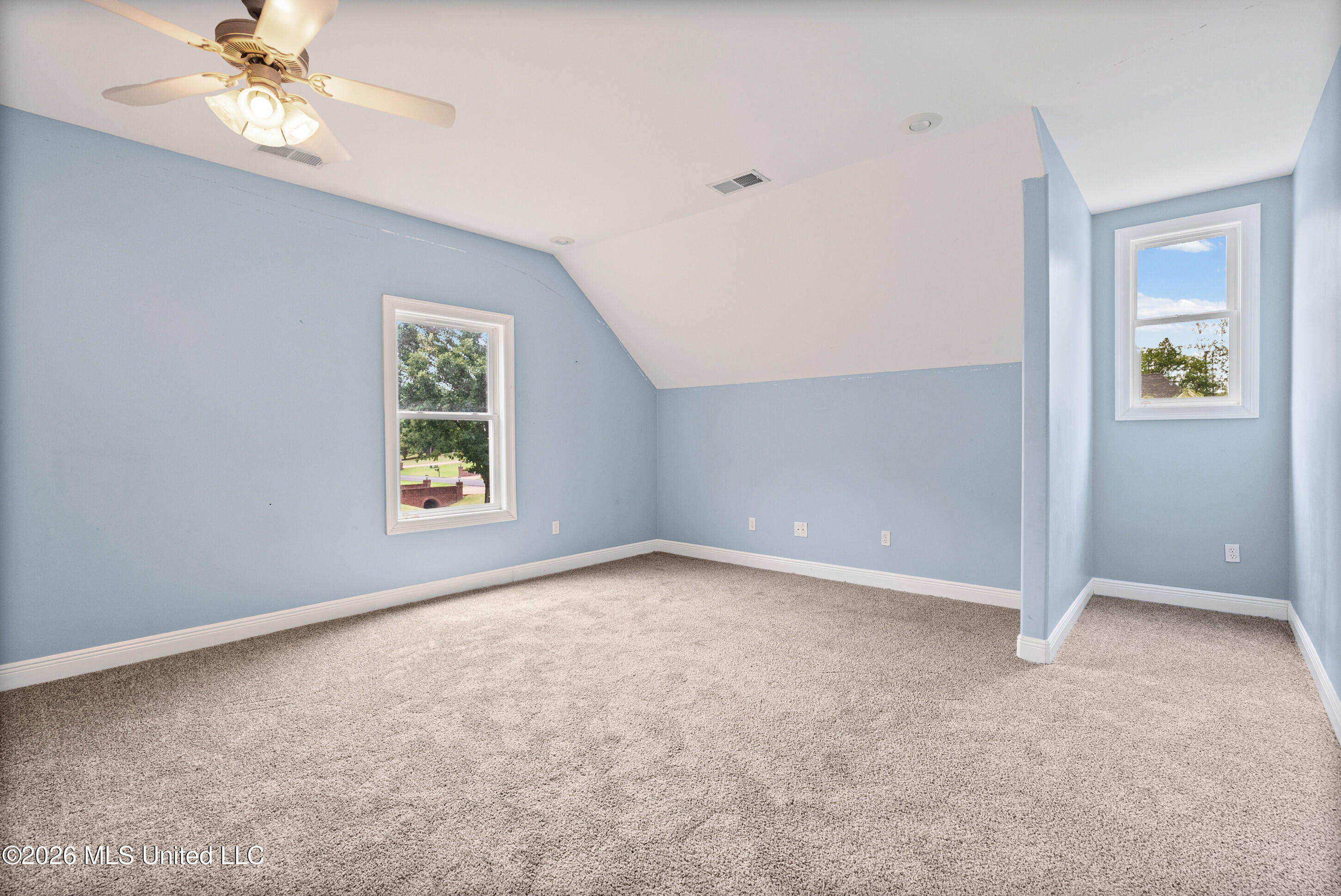 5294 Meadow Pointe Drive