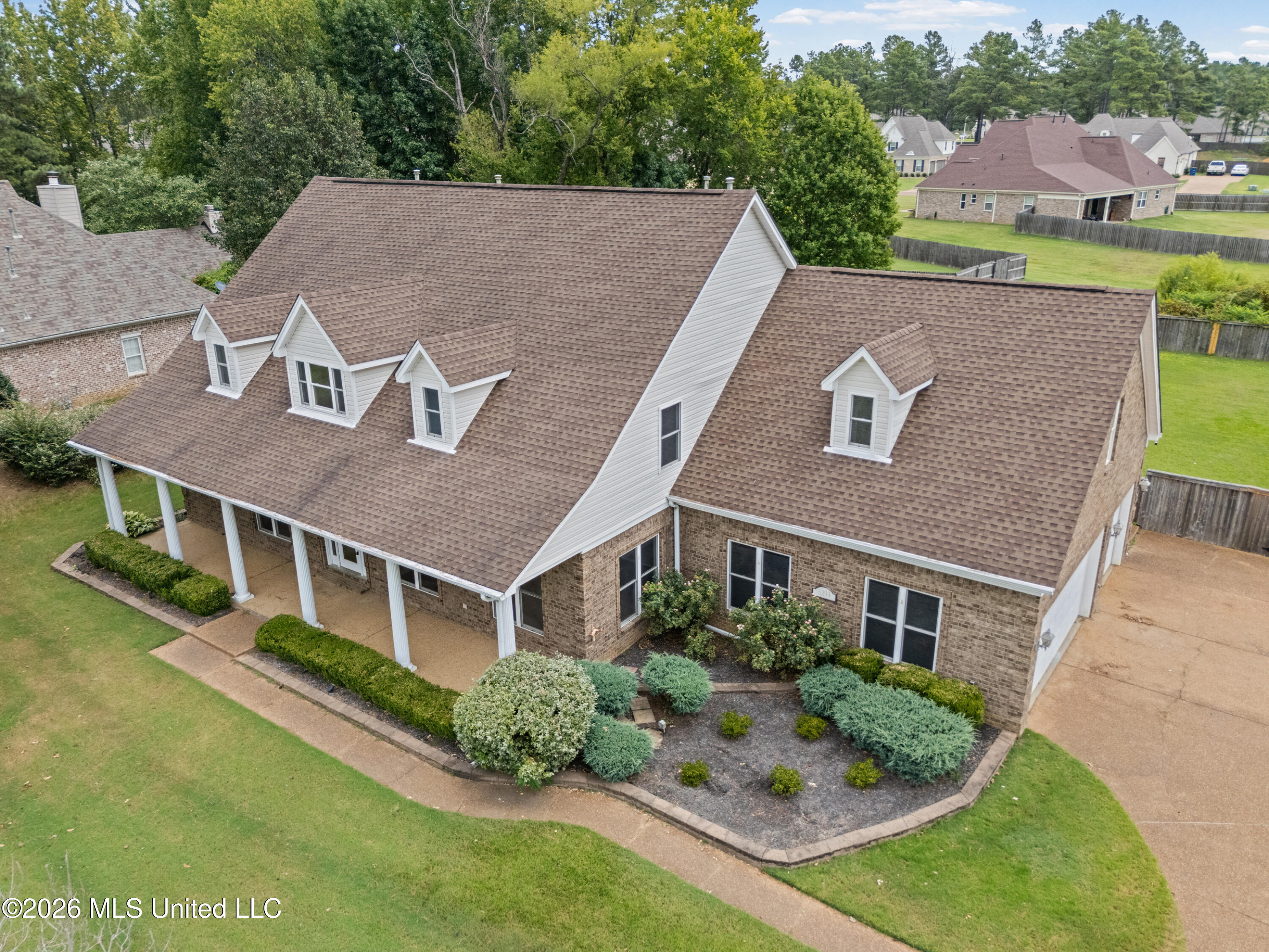 5294 Meadow Pointe Drive