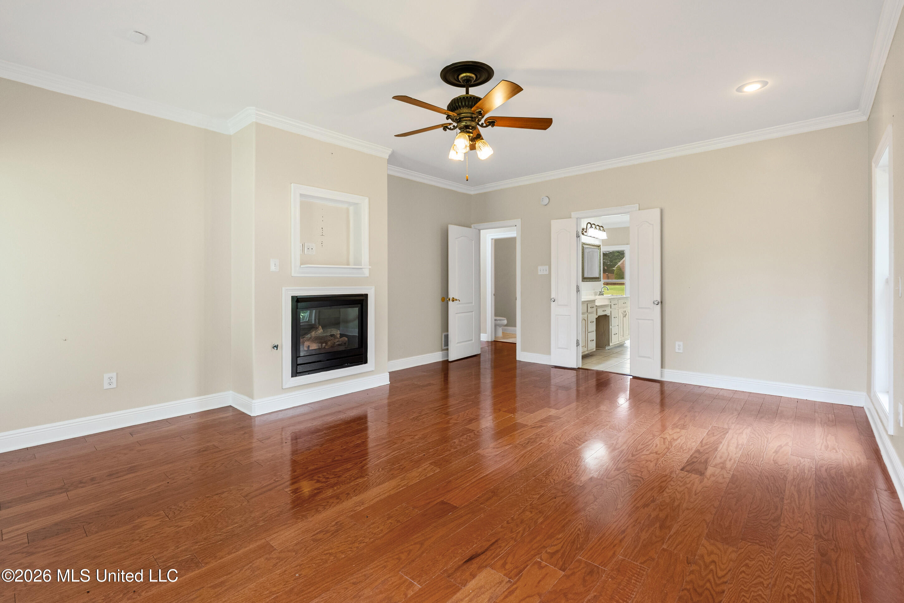 5294 Meadow Pointe Drive