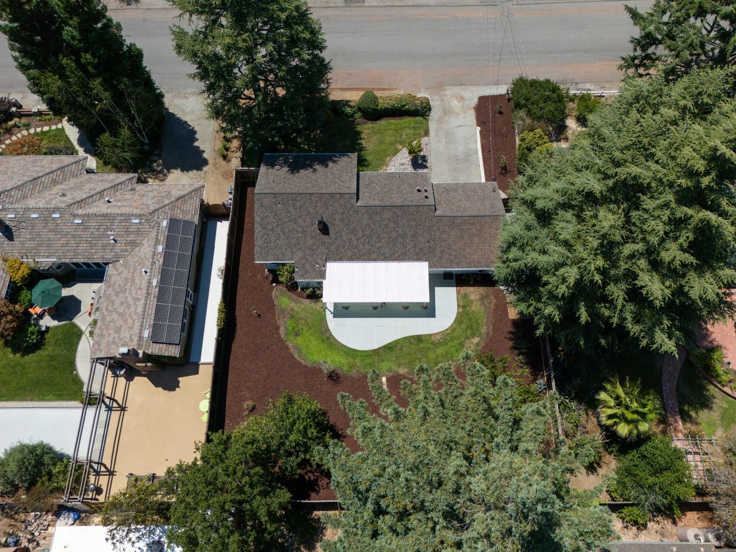 469 La Prenda RD