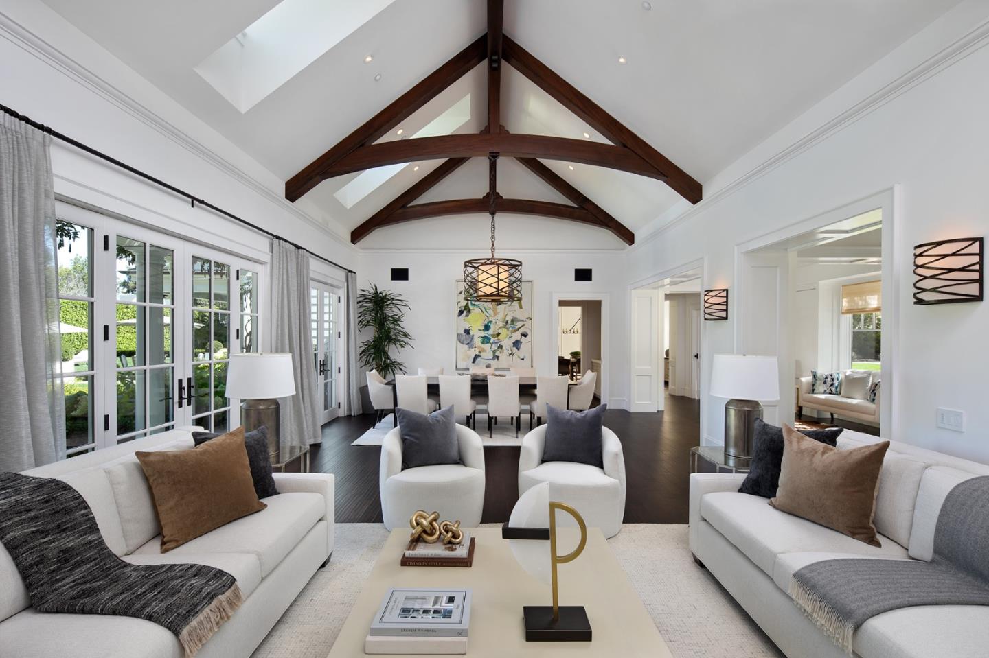 198 Catalpa DR