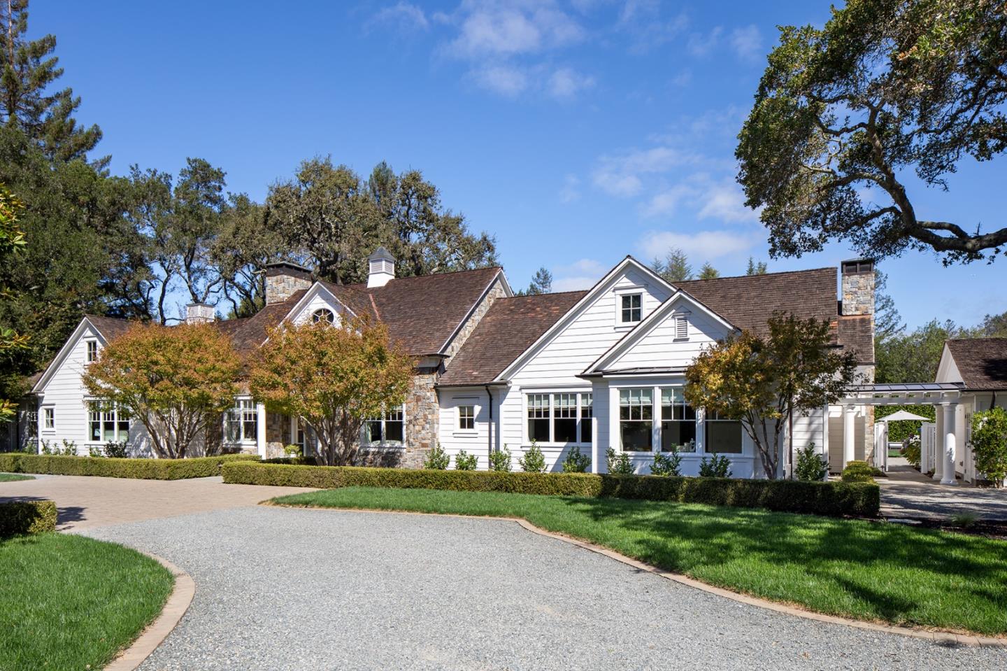 198 Catalpa DR