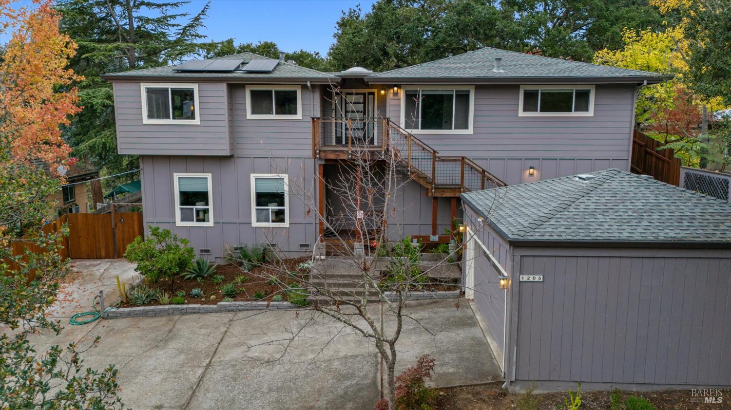 1205 Calle Del Arroyo Rd