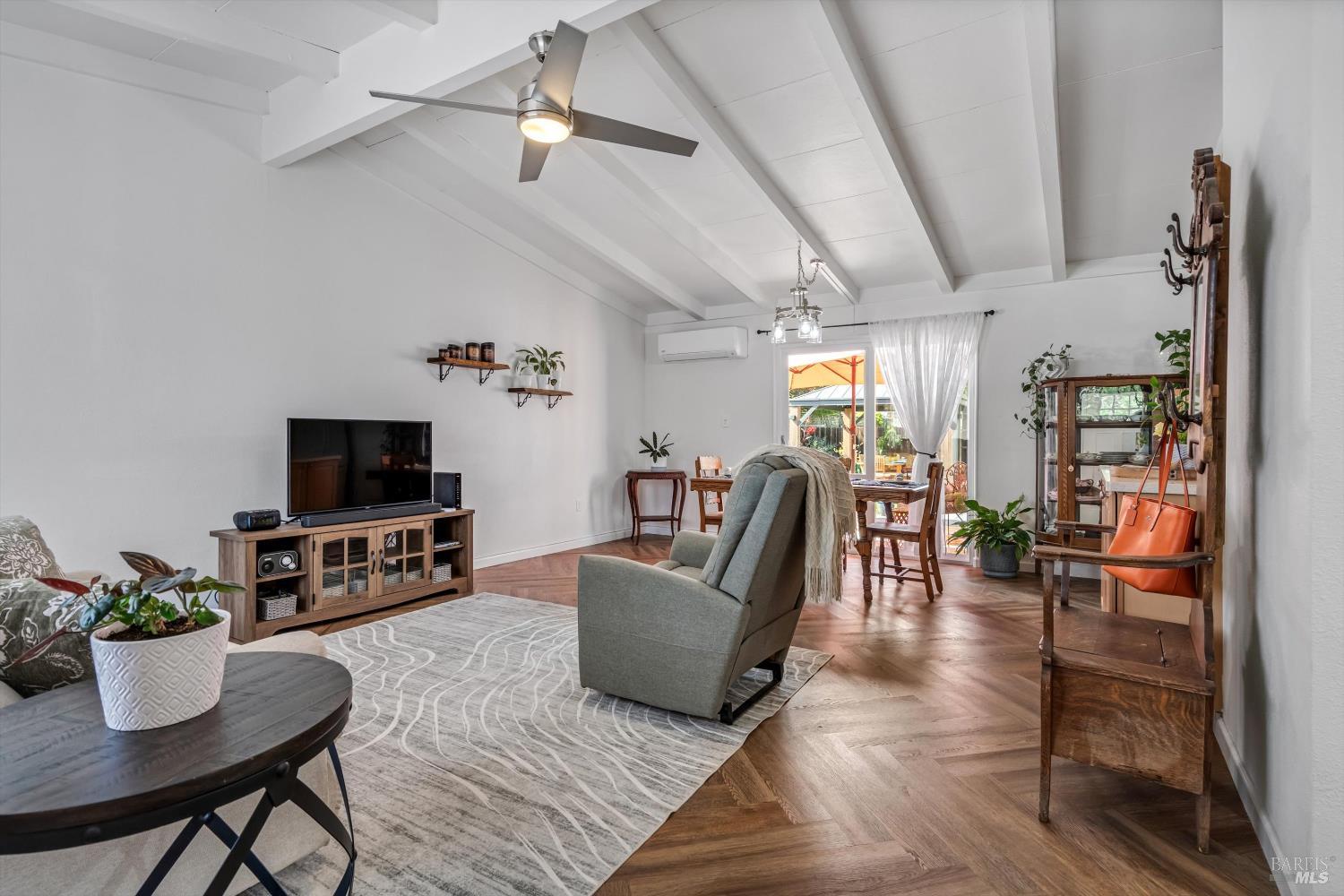 362 Nicoli Lane