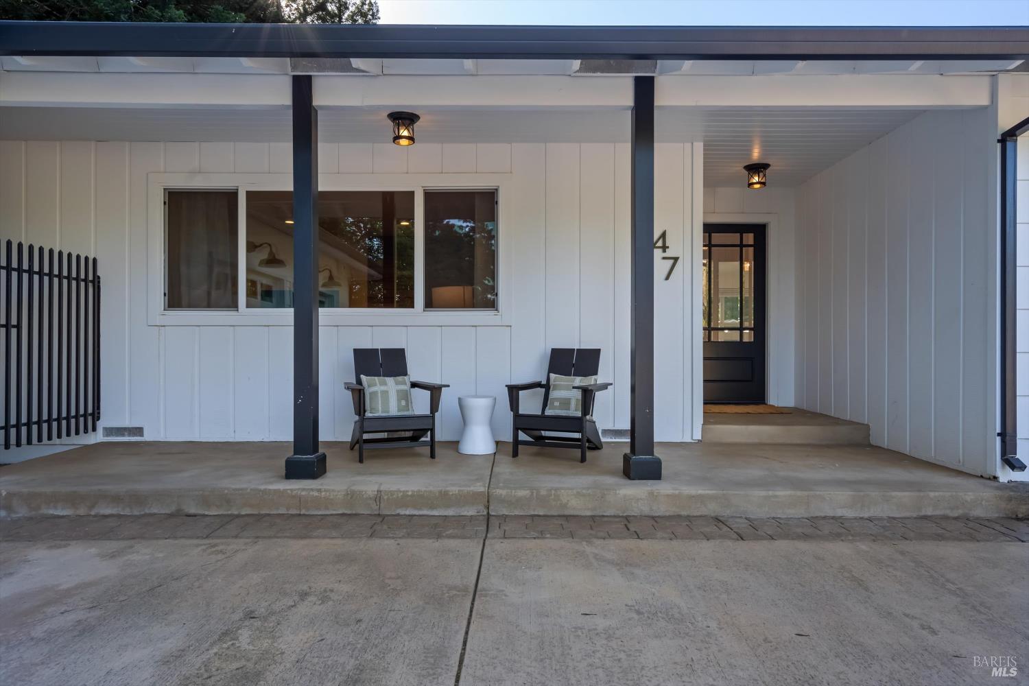 47 Hoff Road