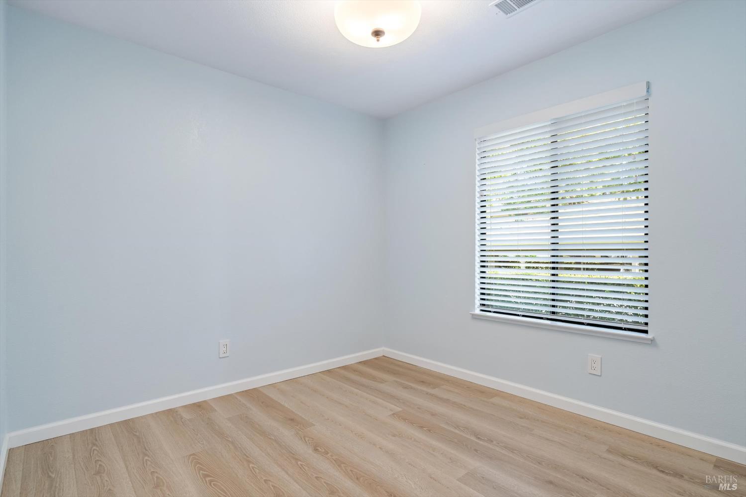 429 7th Street W