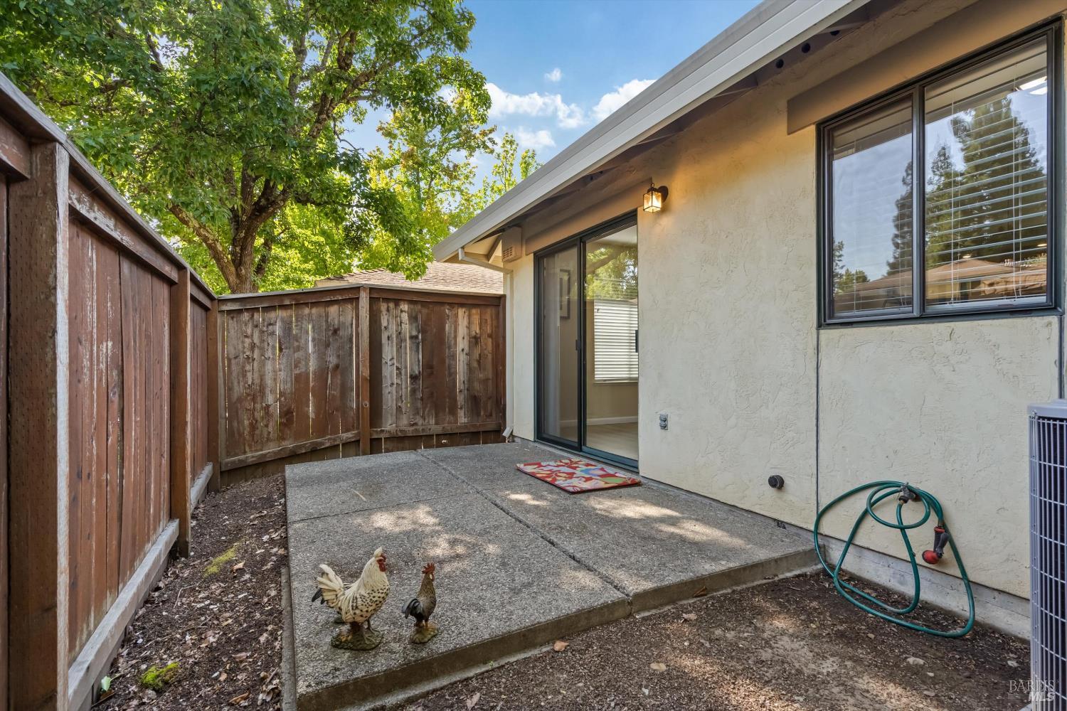 429 7th Street W