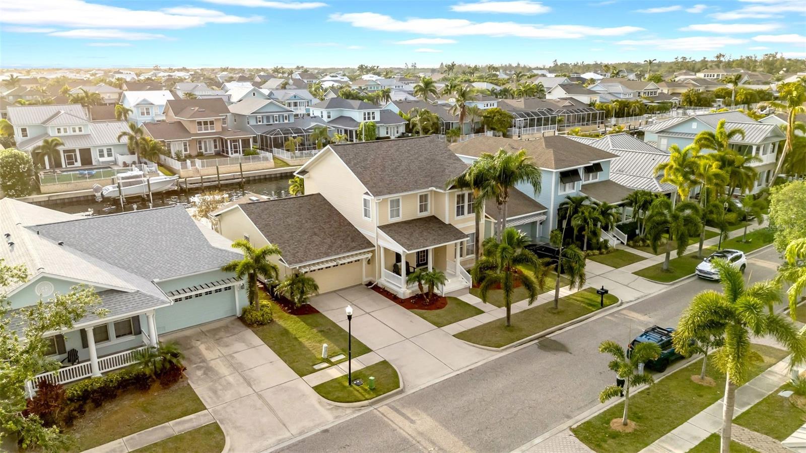 422 ISLEBAY DR