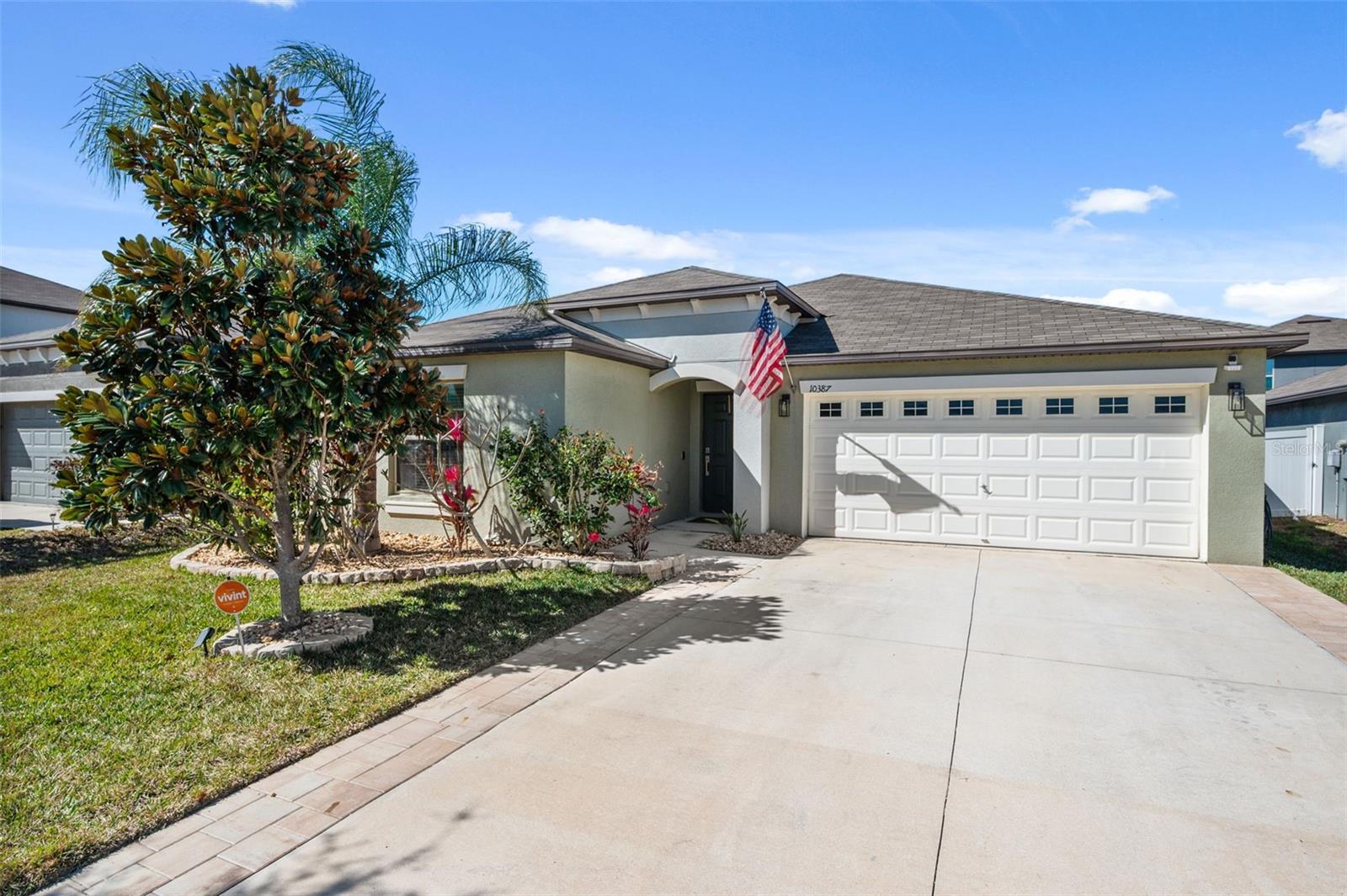 10387 SCARLET SKIMMER DR