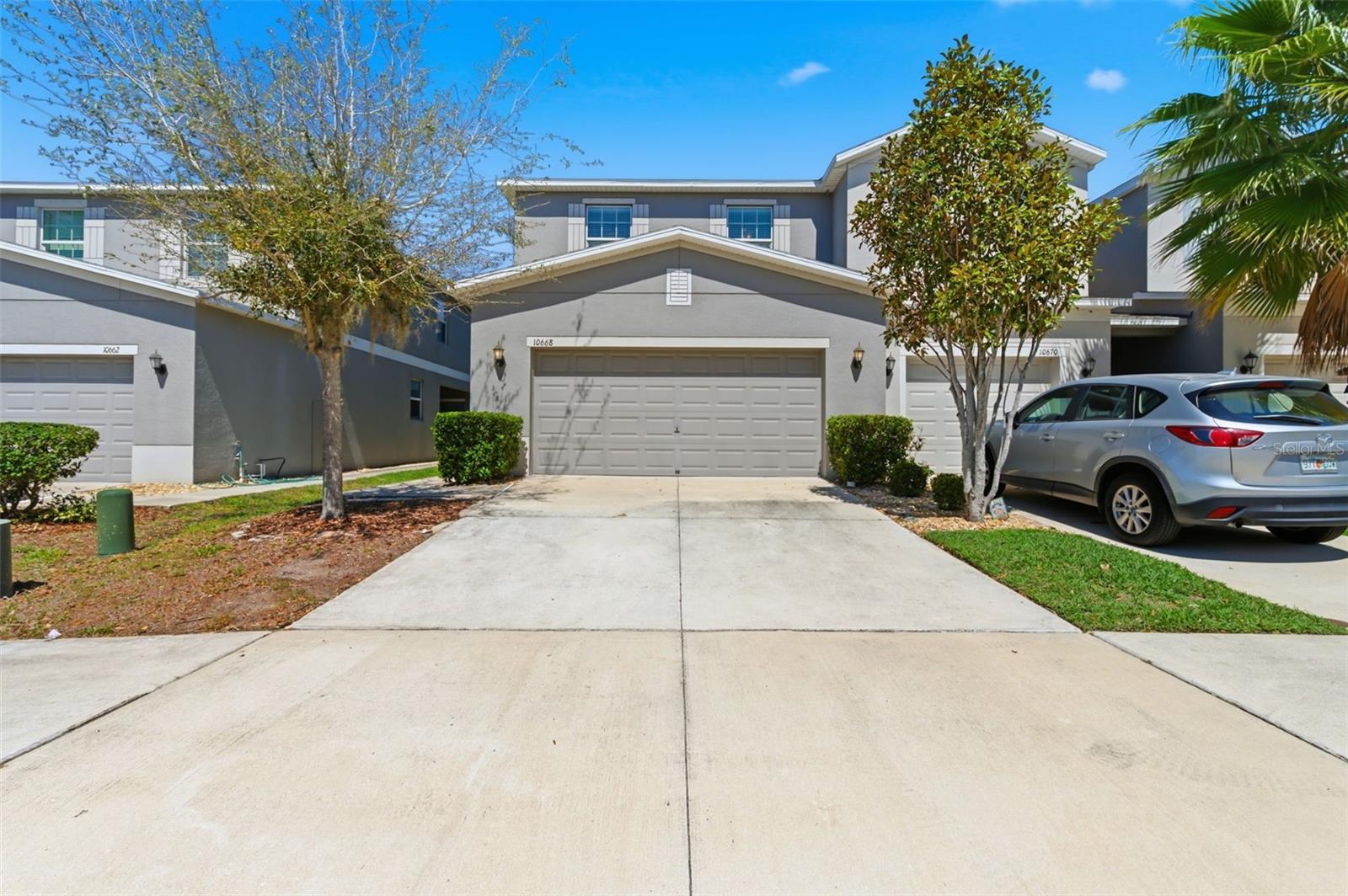 10668 LAKE MONTAUK DR