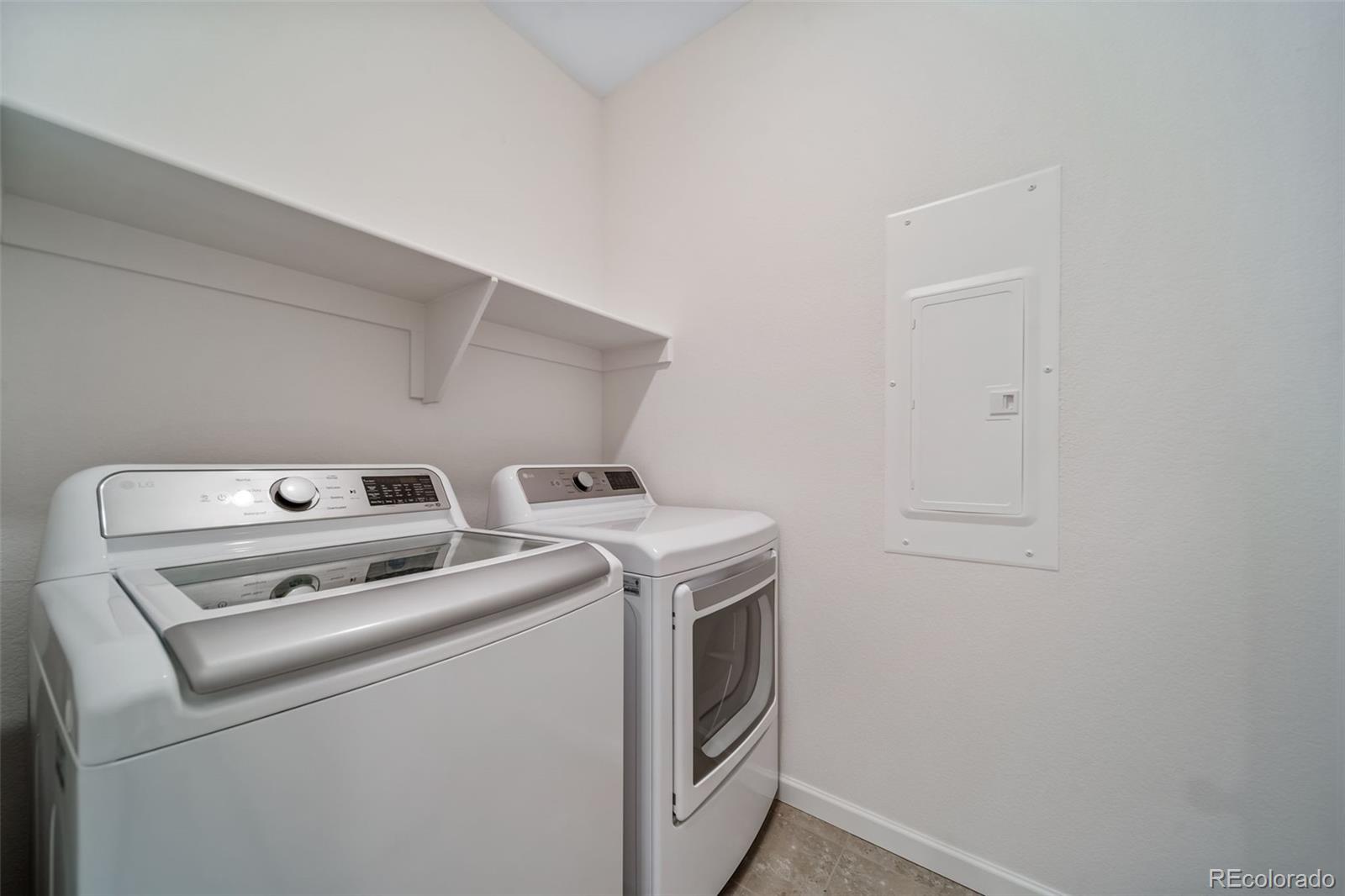 3400 Dryden Place