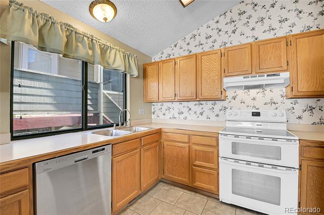 10475 W 82nd Place