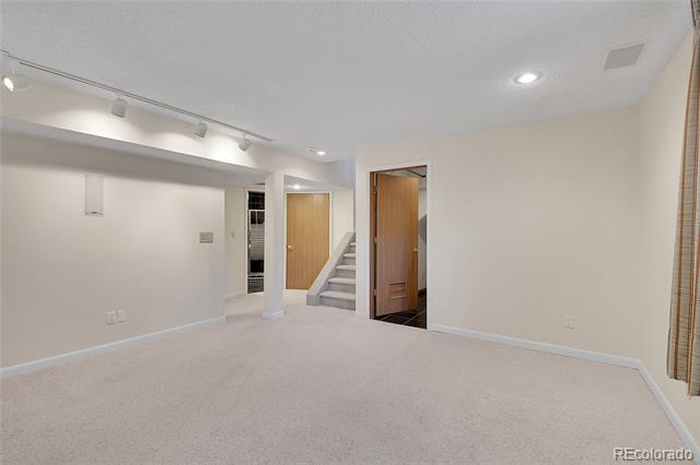 10475 W 82nd Place