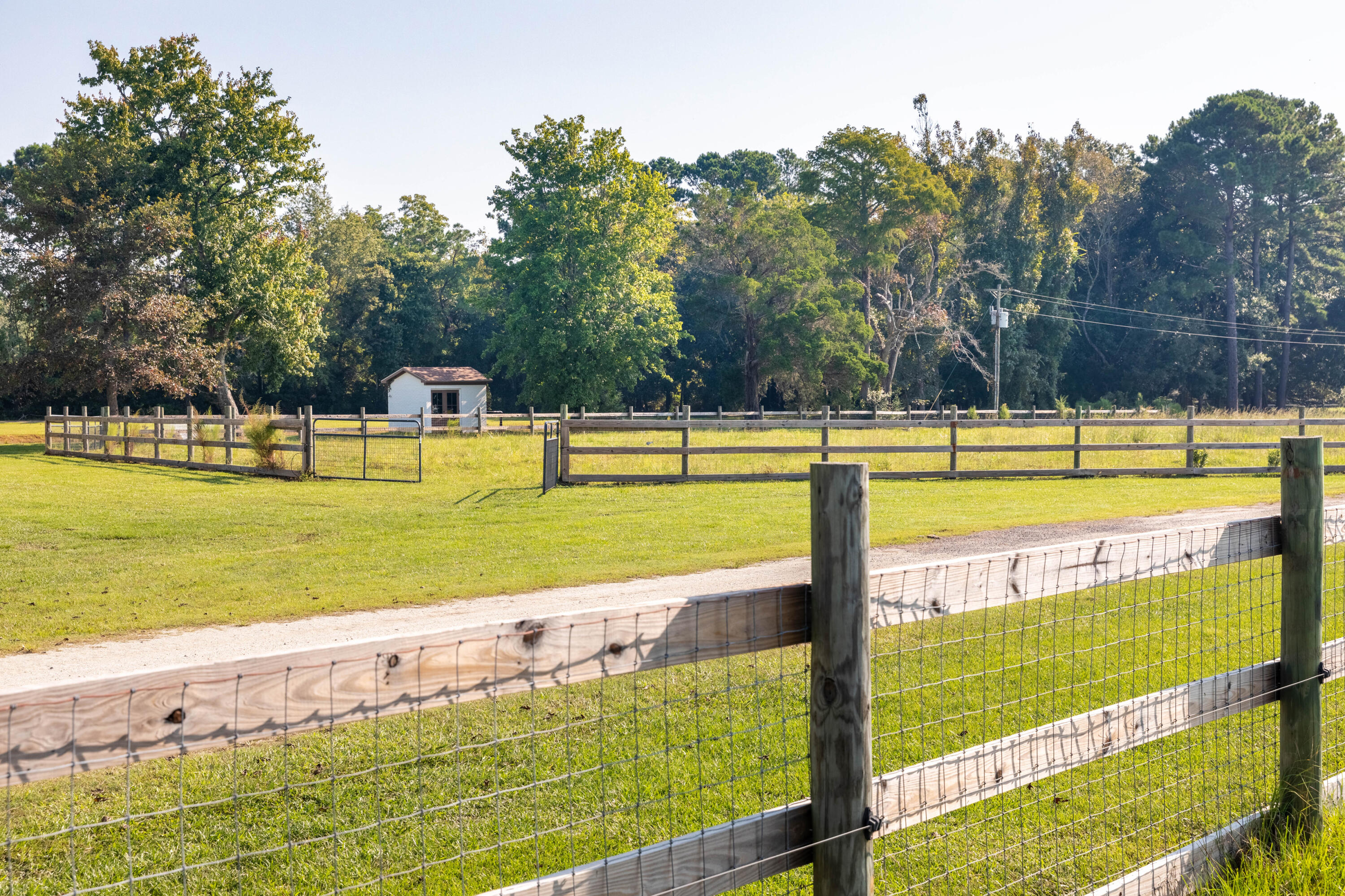 10970 Hwy 17, McClellanville