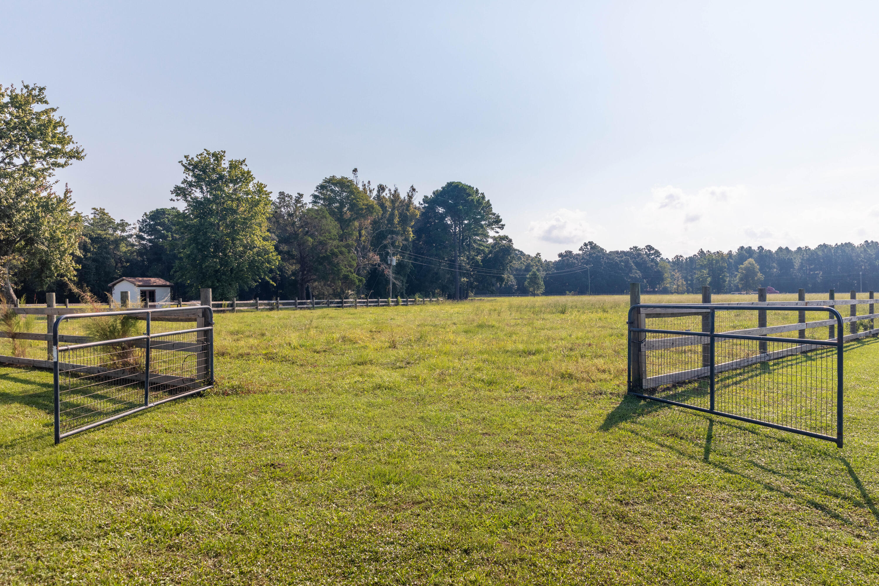 10970 Hwy 17, McClellanville