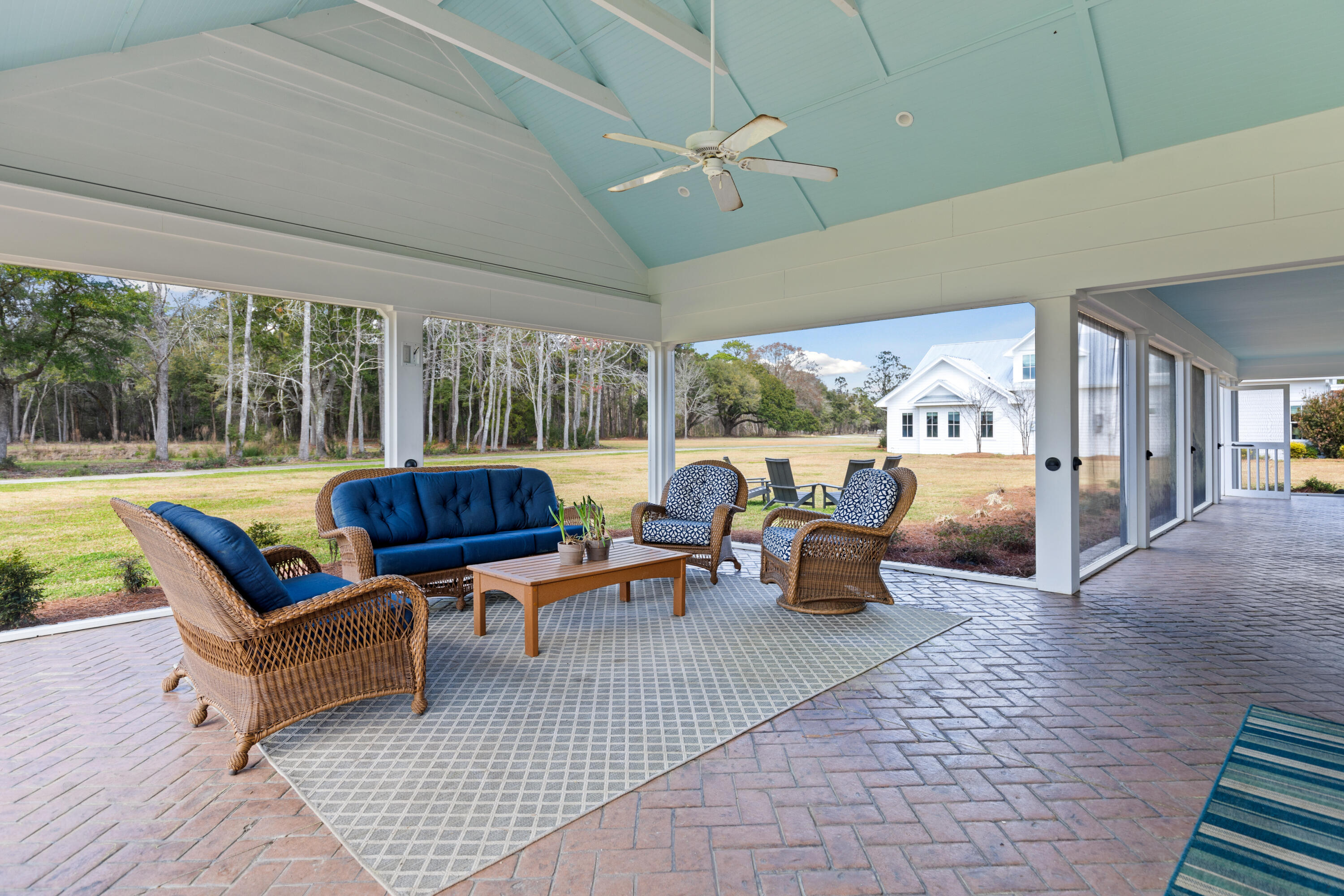 10970 Hwy 17, McClellanville