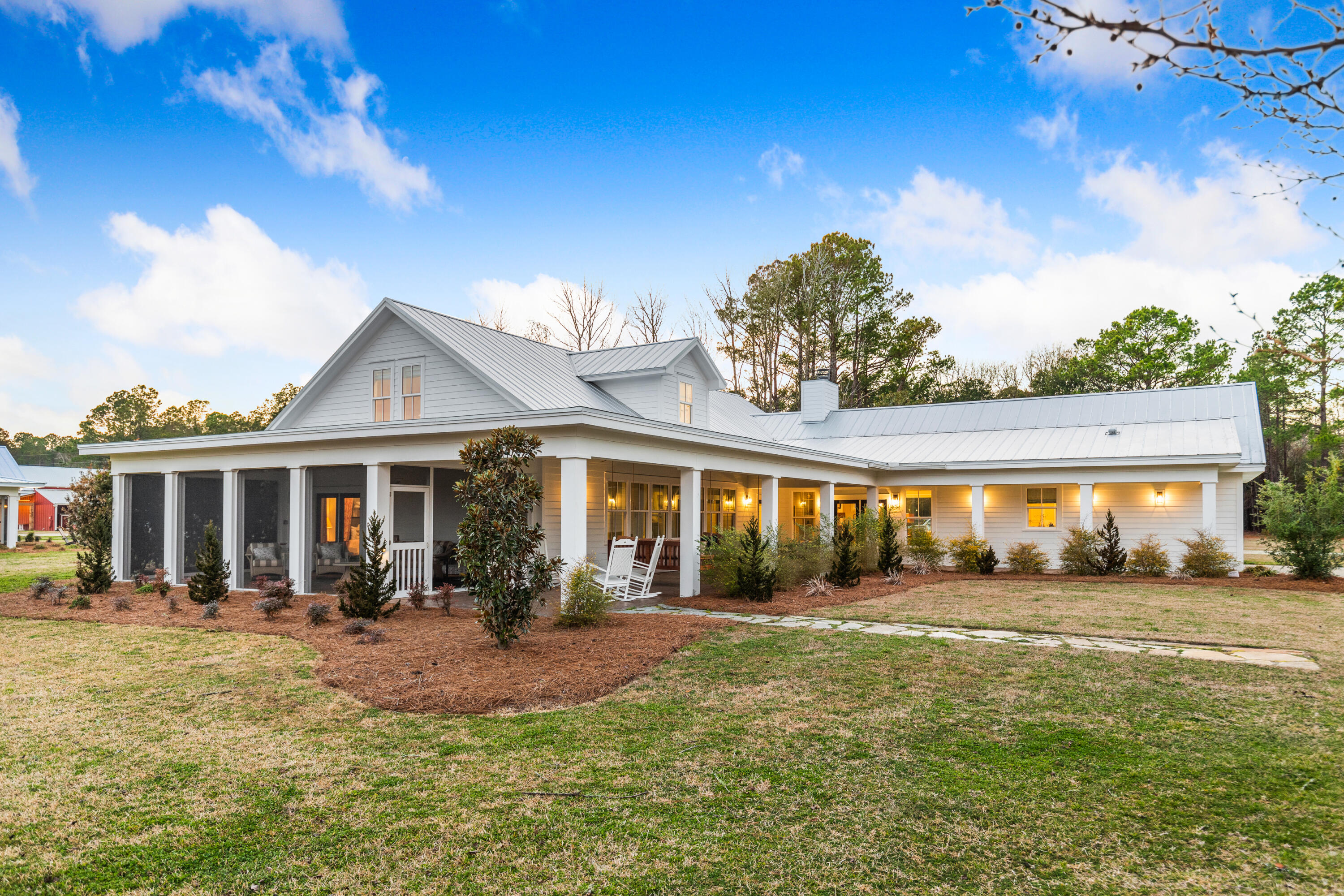 10970 Hwy 17, McClellanville