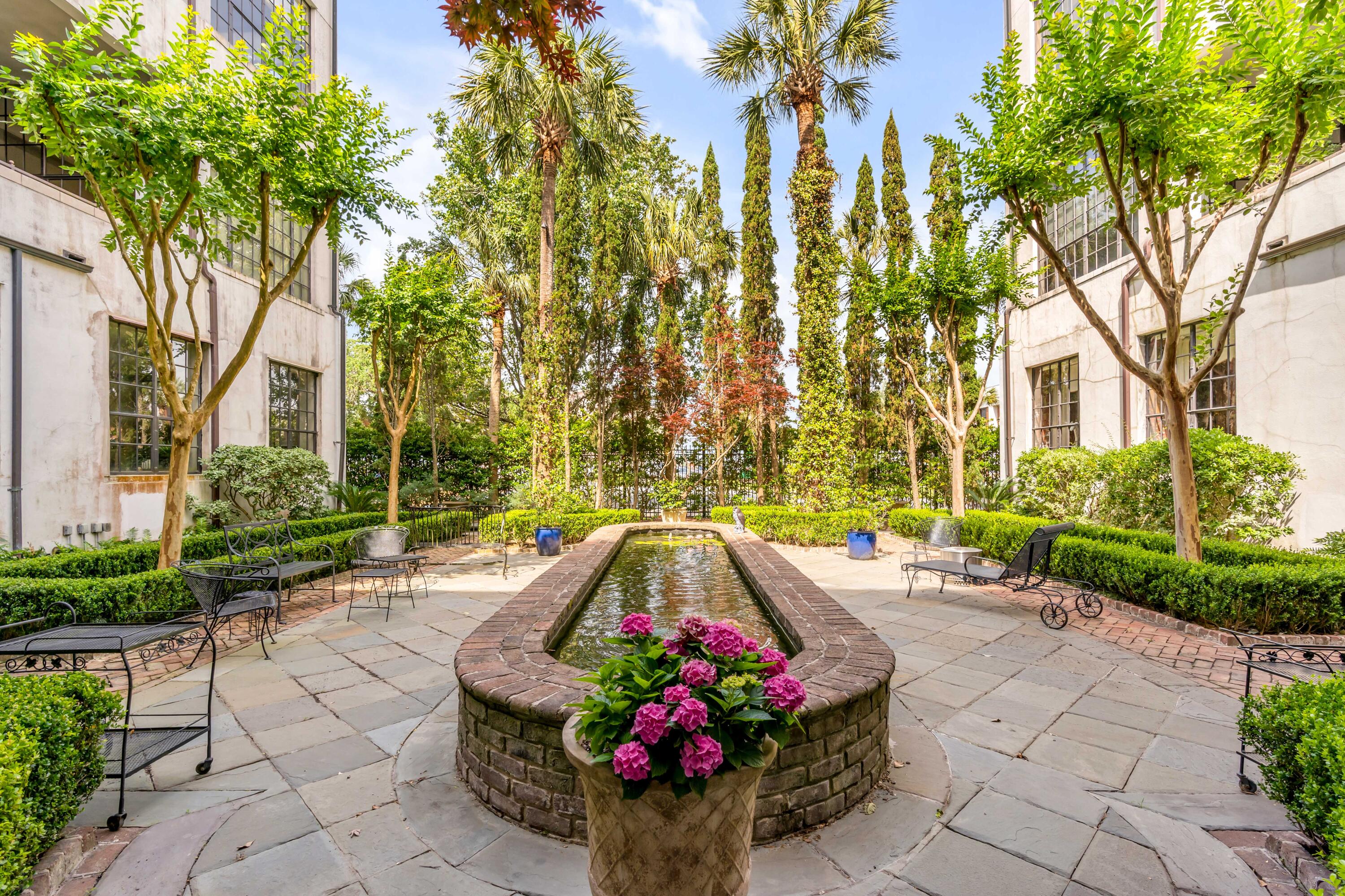 3 Chisolm Street # 207