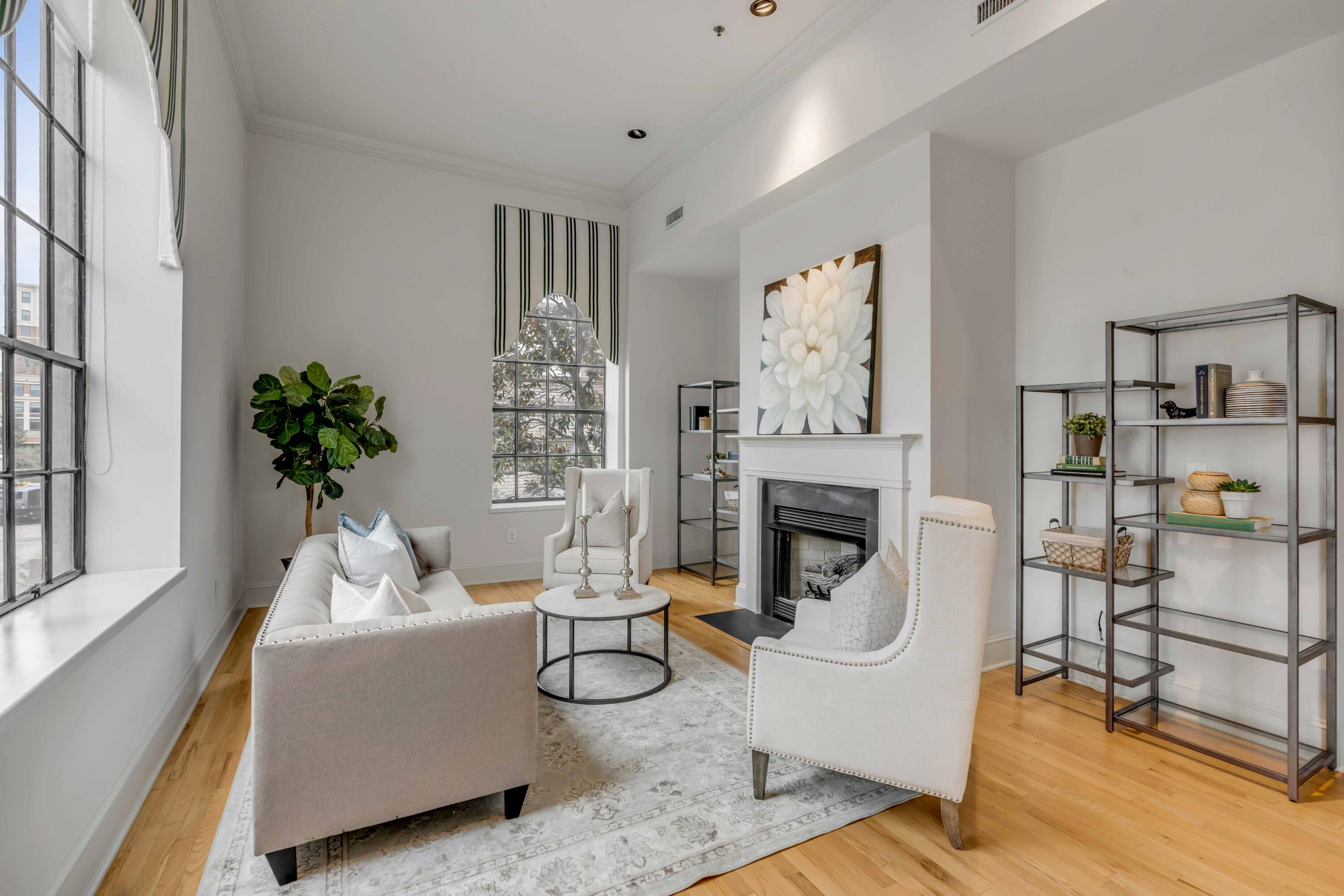 3 Chisolm Street # 207