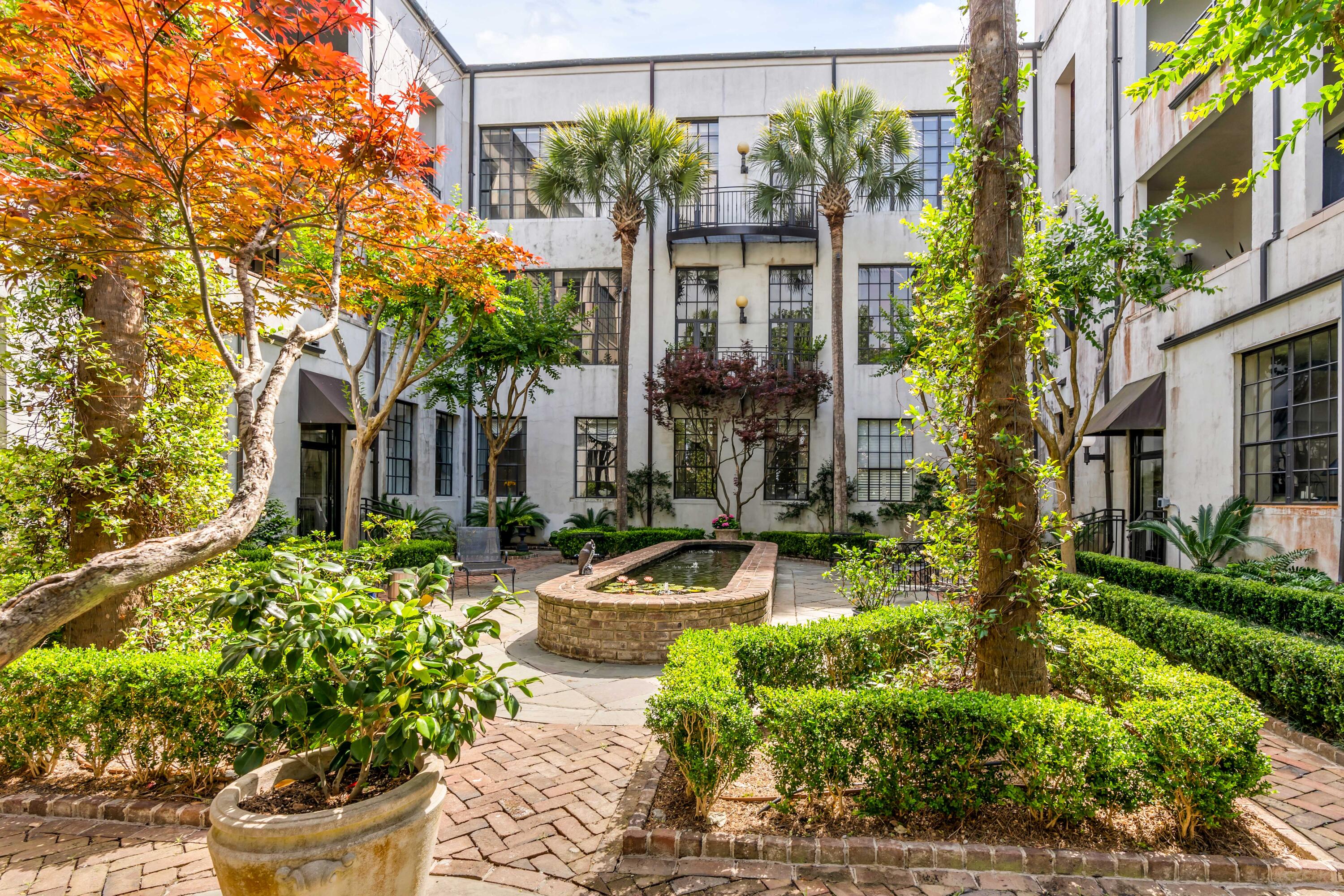 3 Chisolm Street # 207