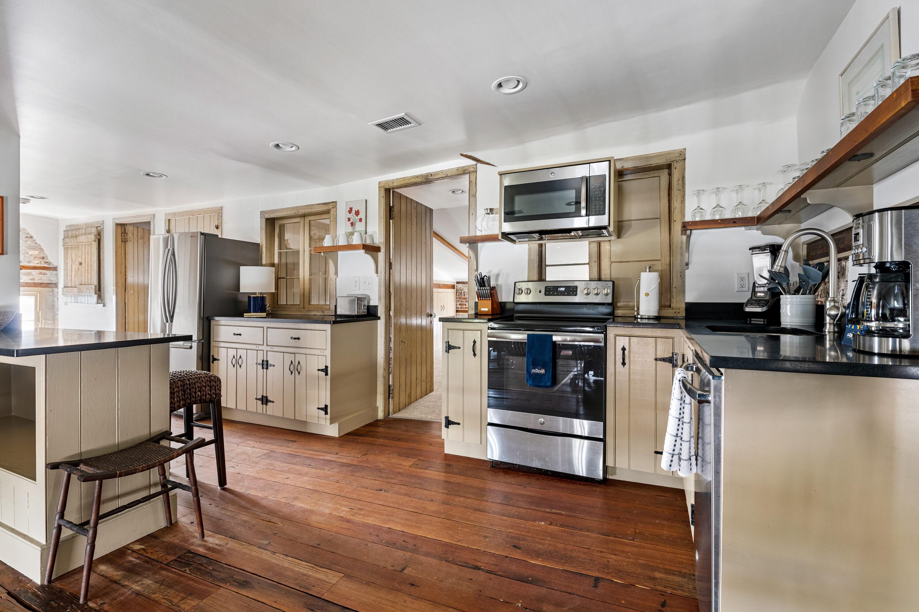 13 & 15 East Battery Street