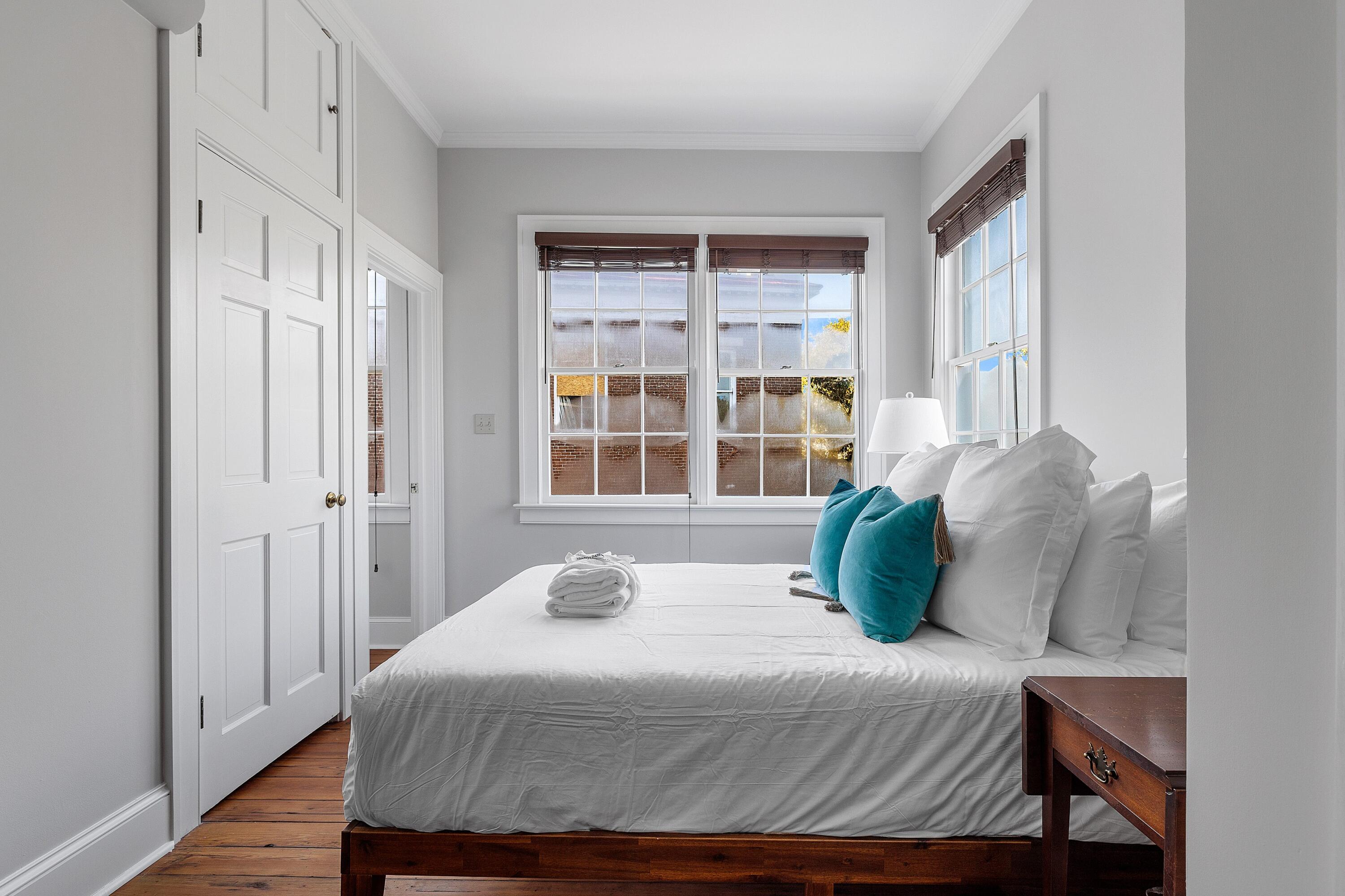 13 & 15 East Battery Street