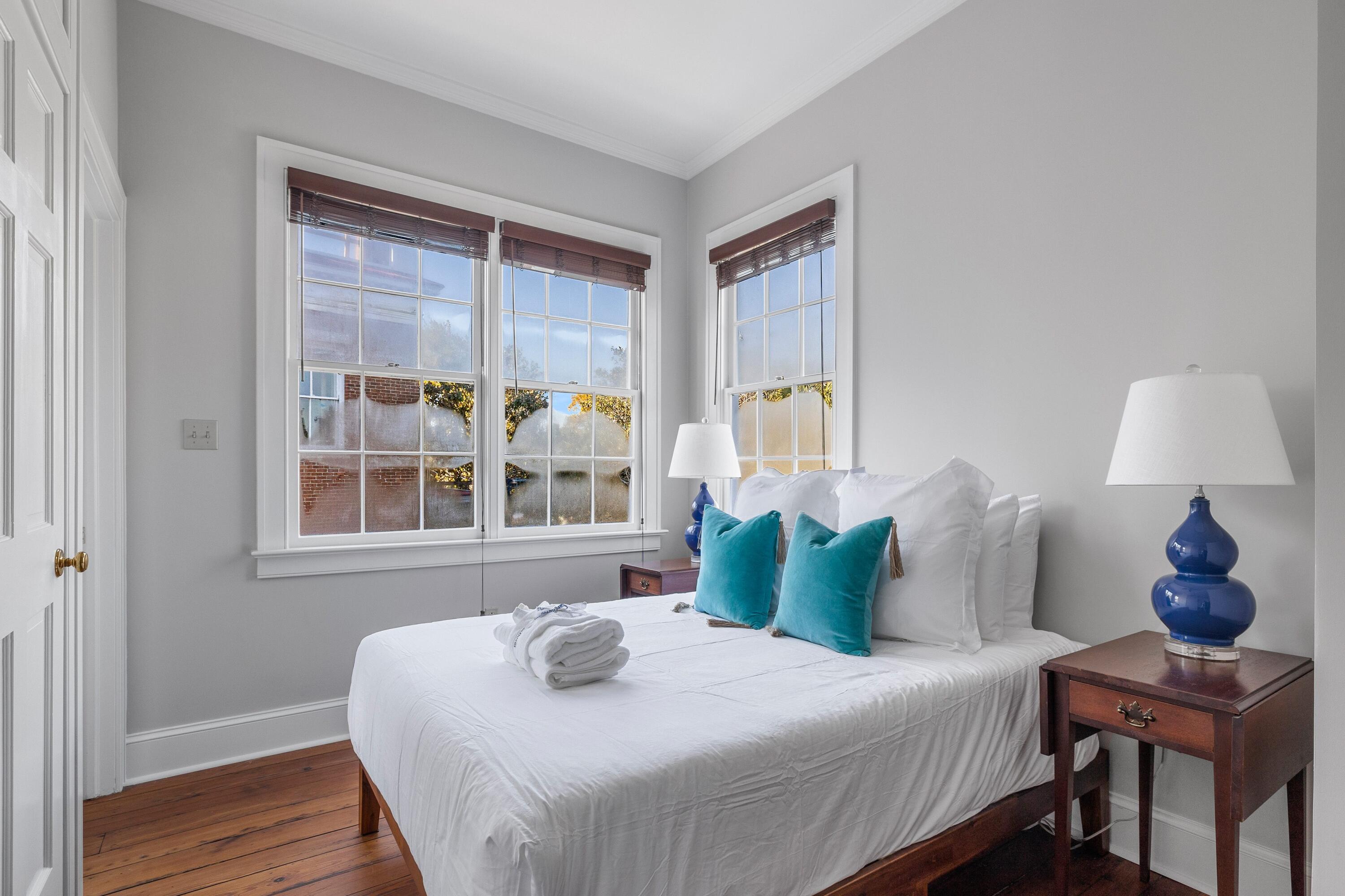 13 & 15 East Battery Street