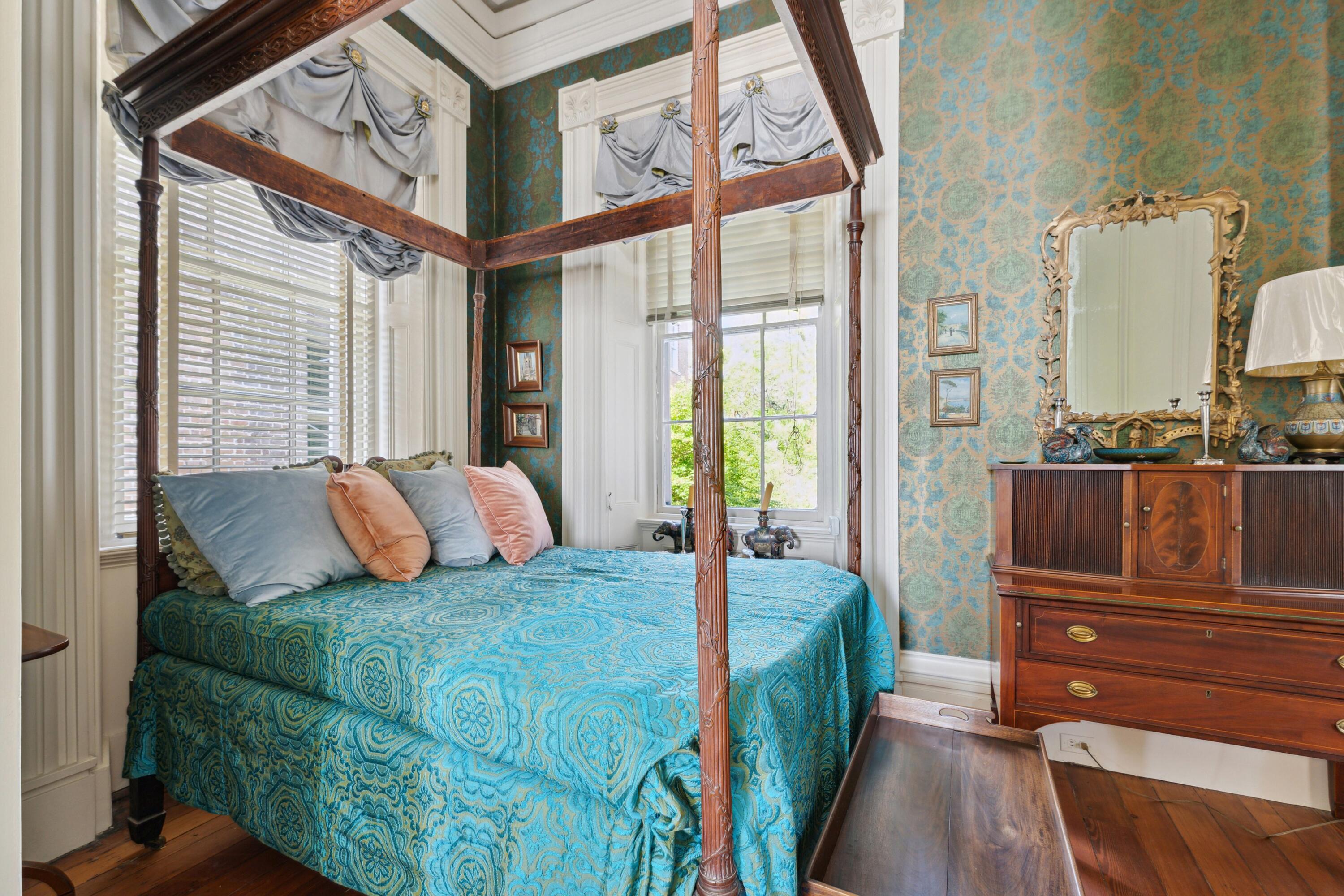 13 & 15 East Battery Street