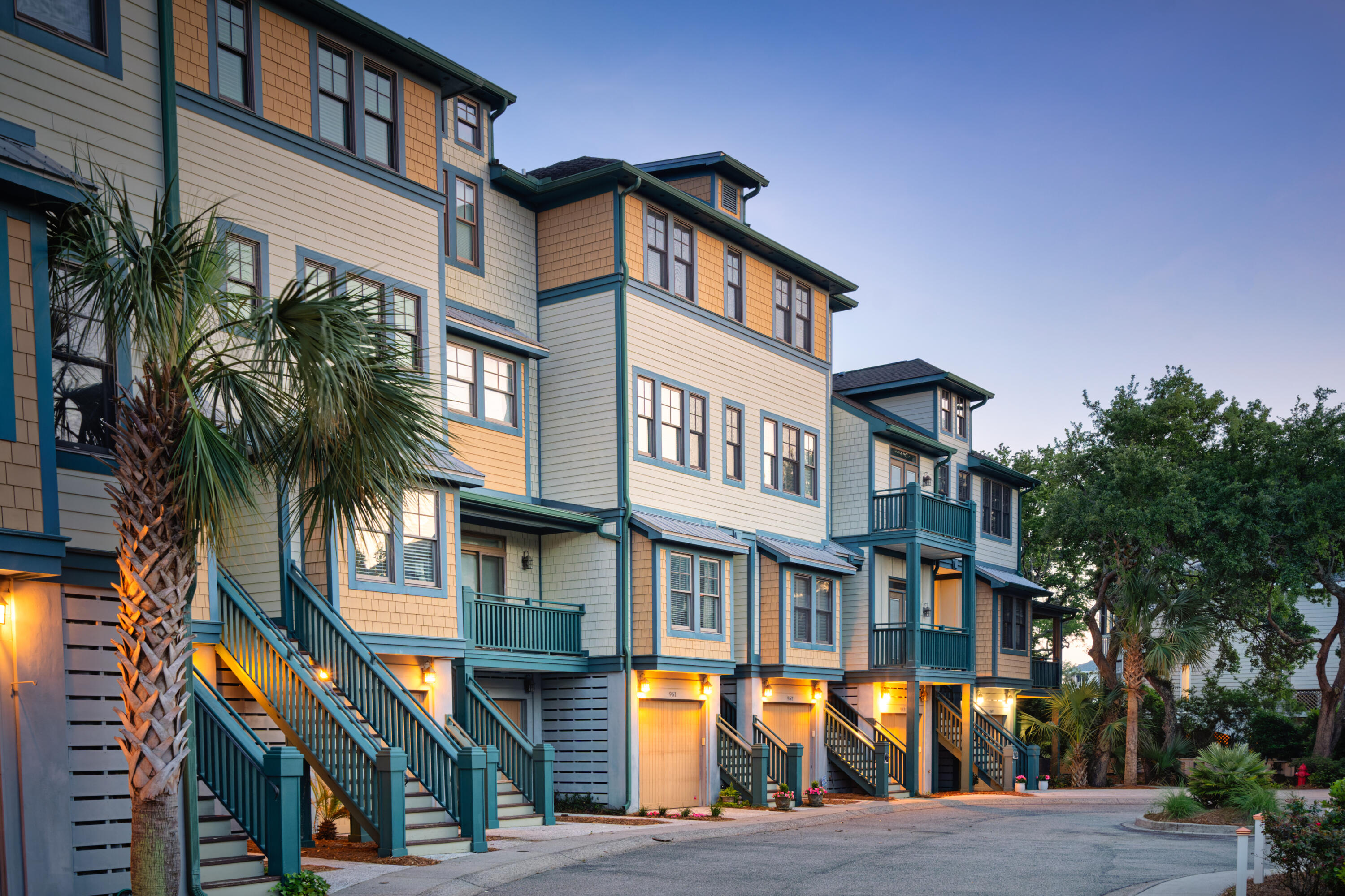 961 Cove Bay Lane # A10