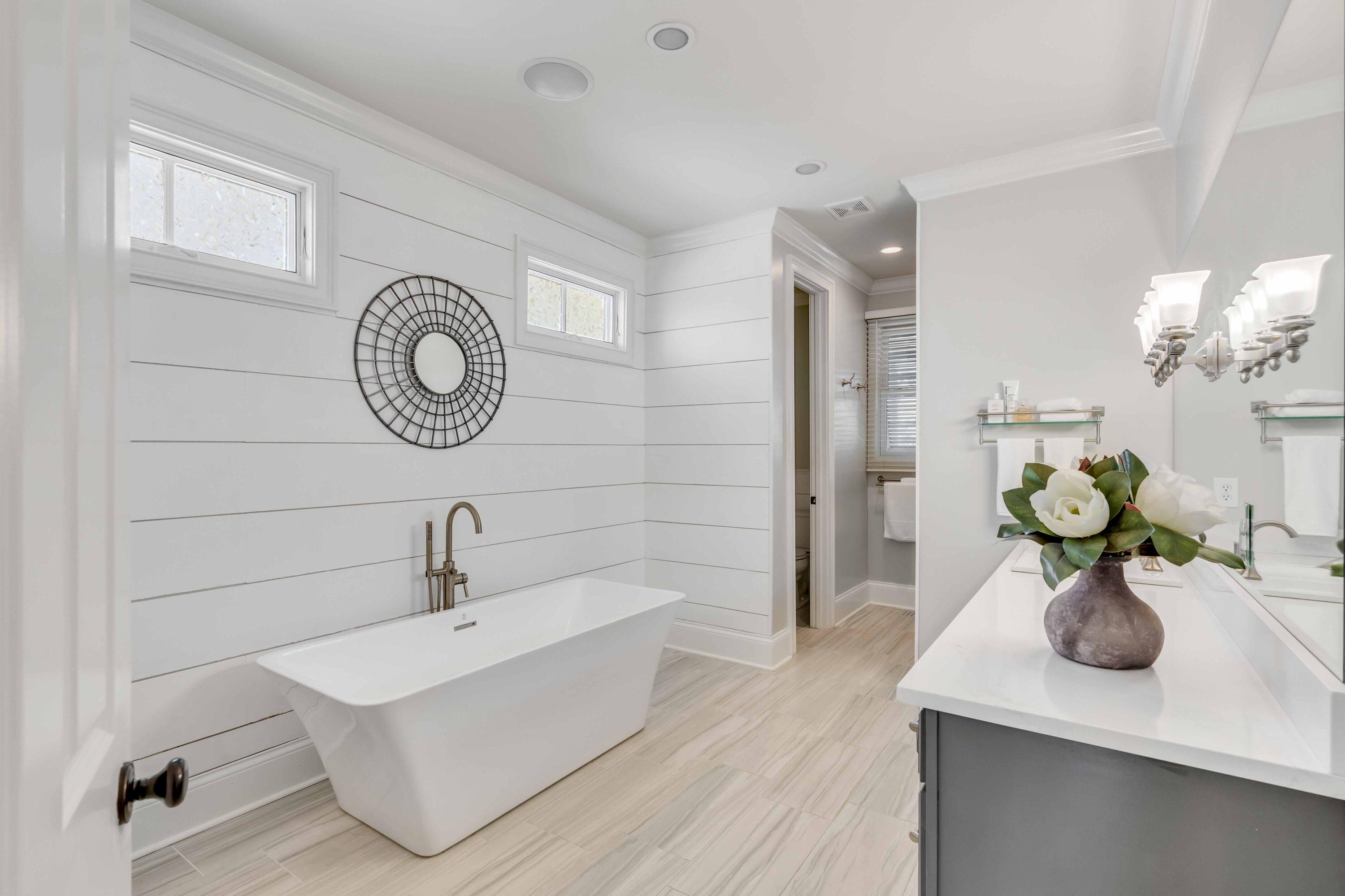 4930 Sound View Drive