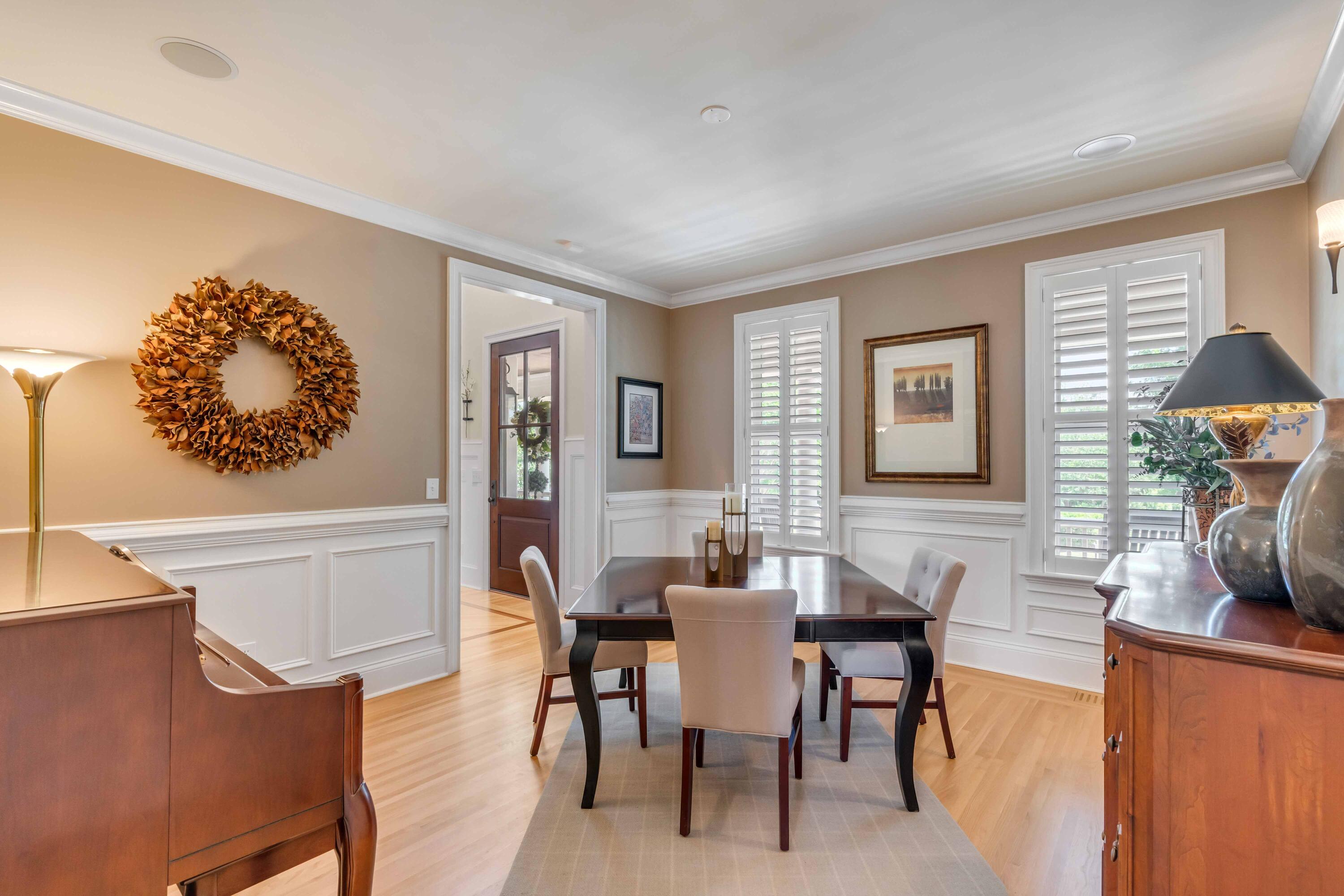 4930 Sound View Drive