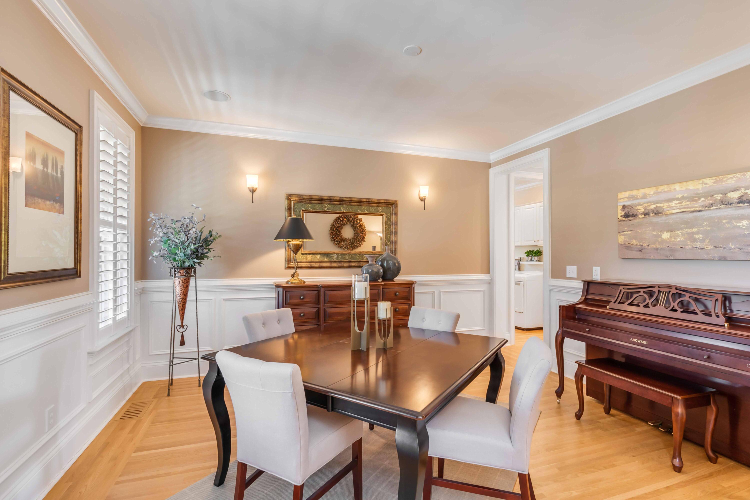 4930 Sound View Drive