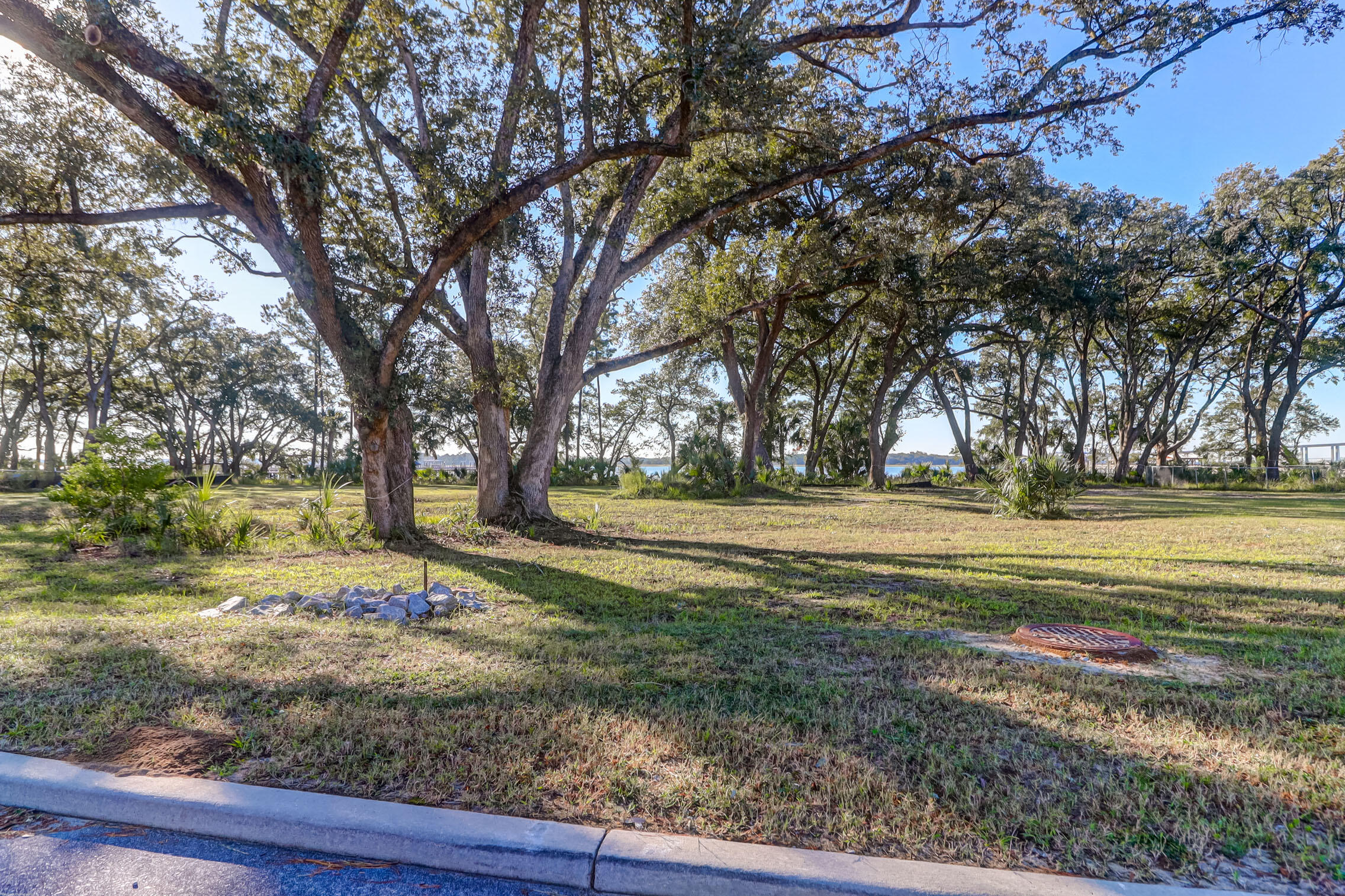 533 Old Compass Road