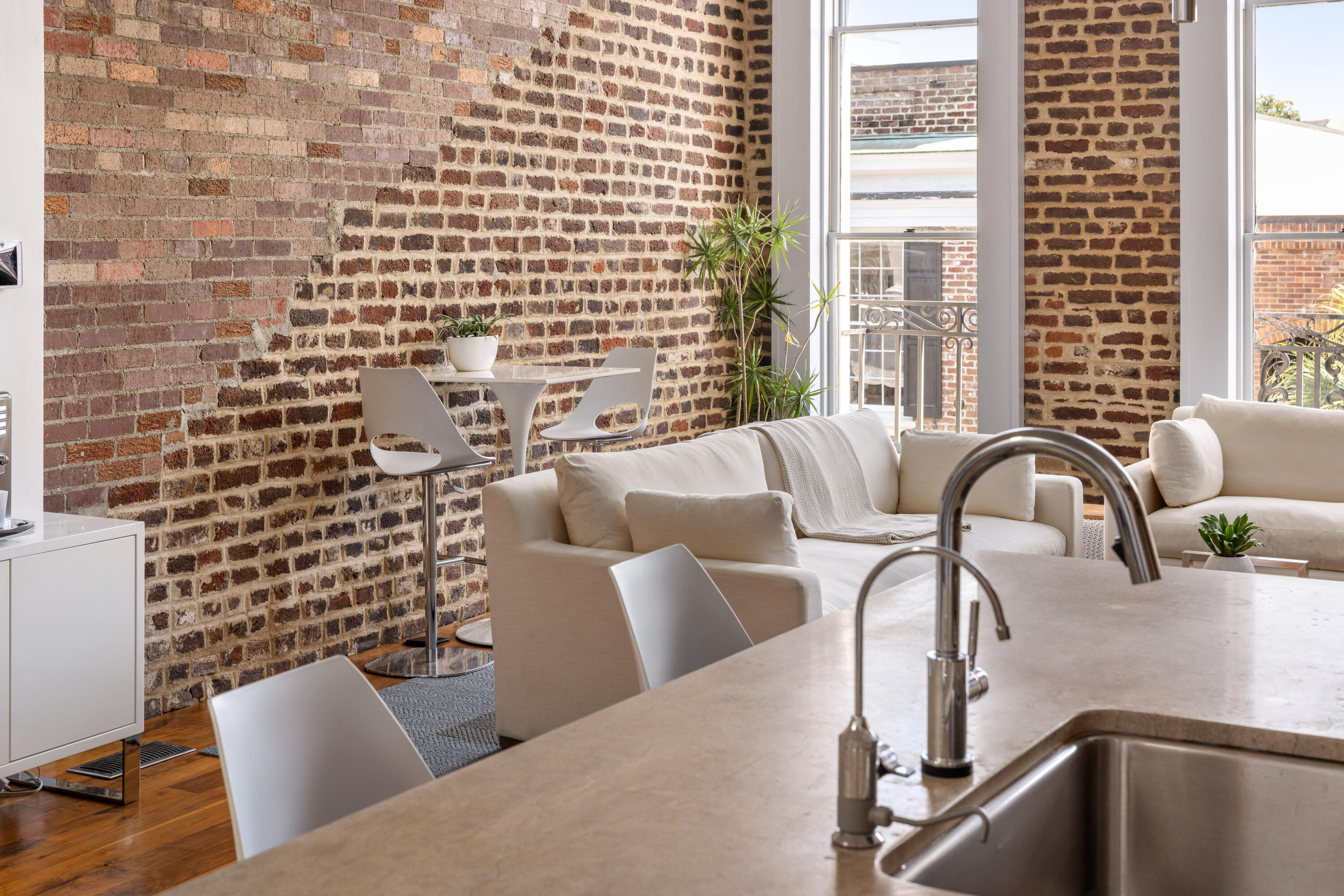 315 King Street # 203