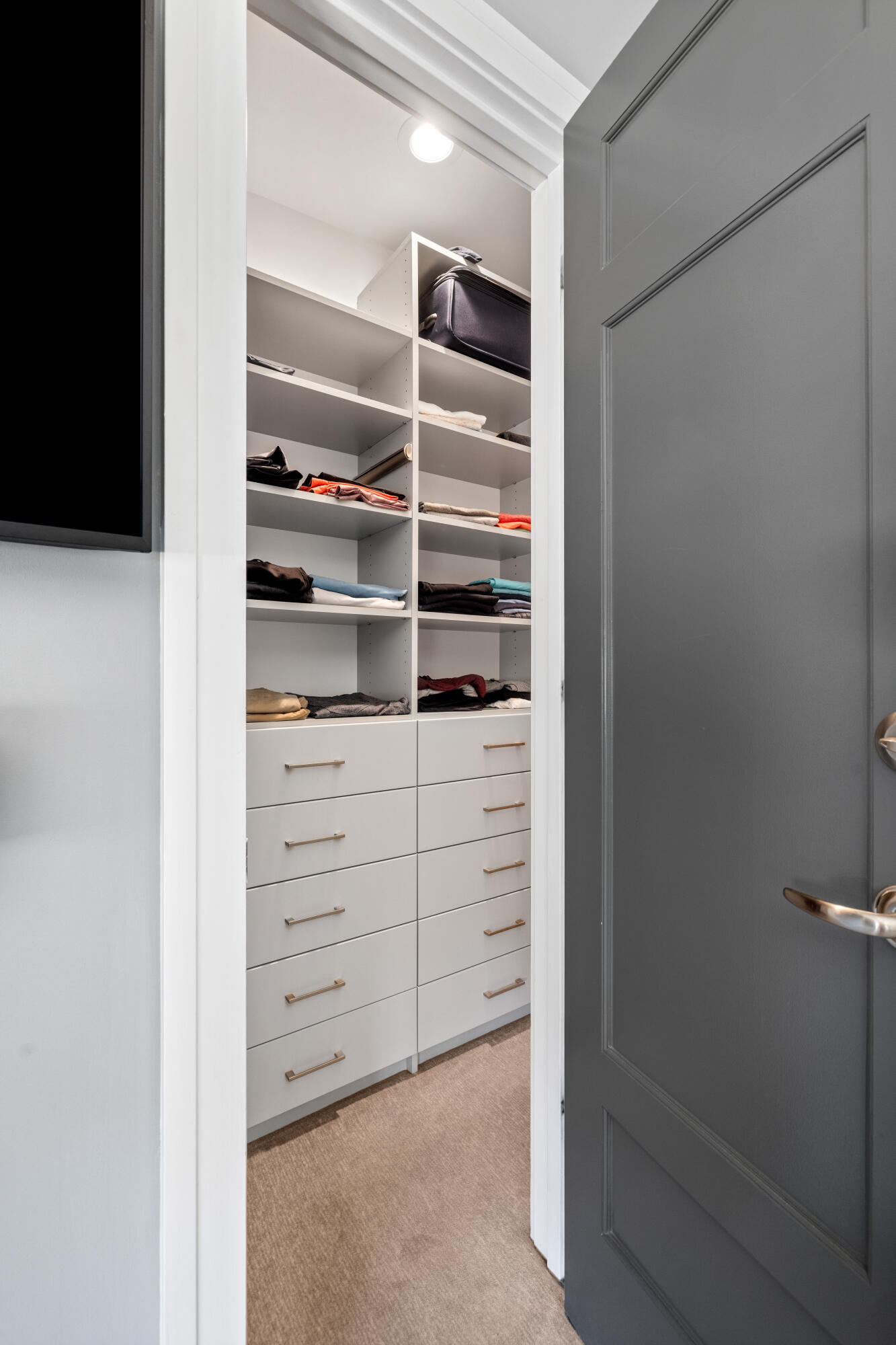 315 King Street # 203