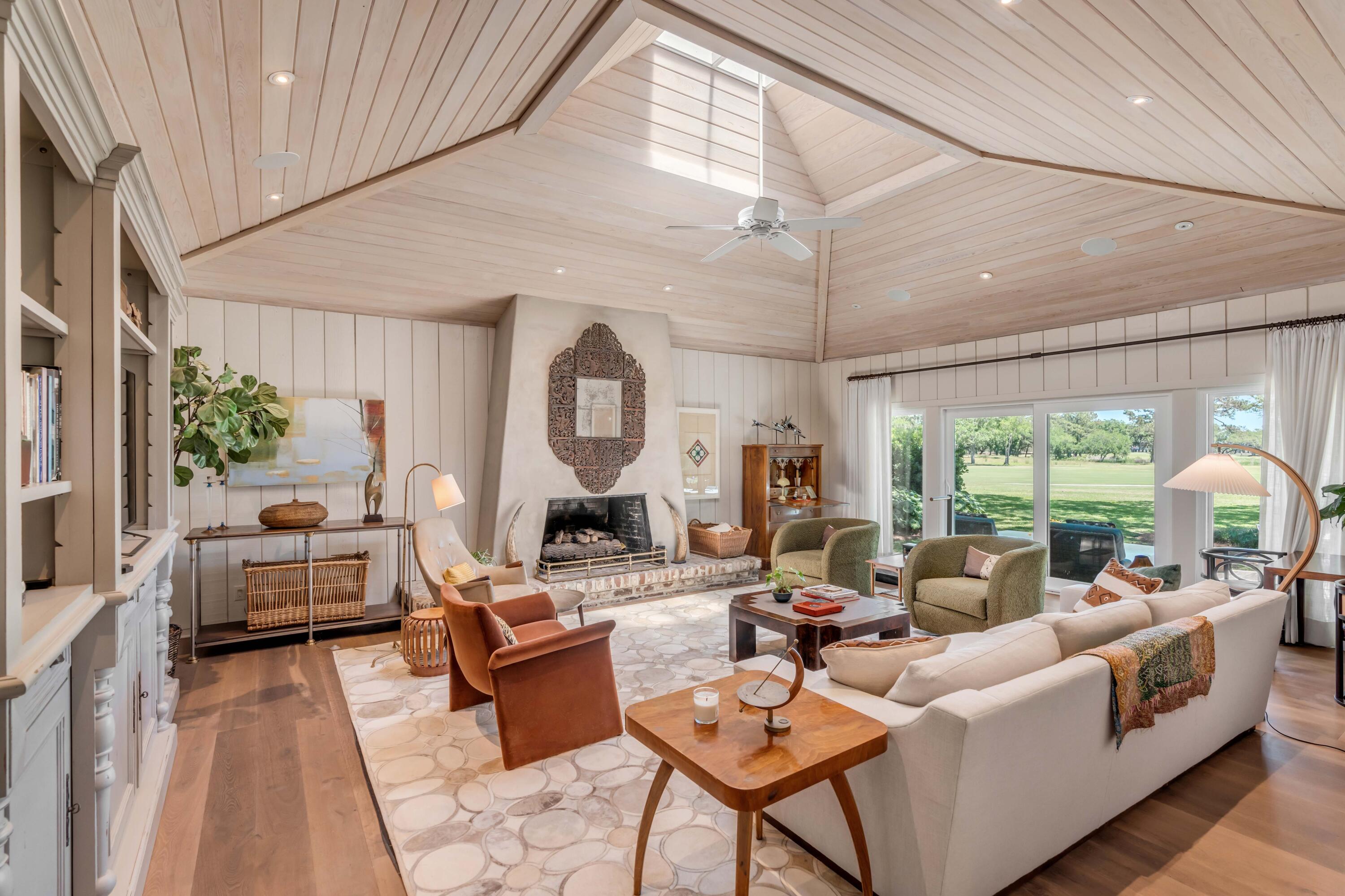 1459 Burningtree Road